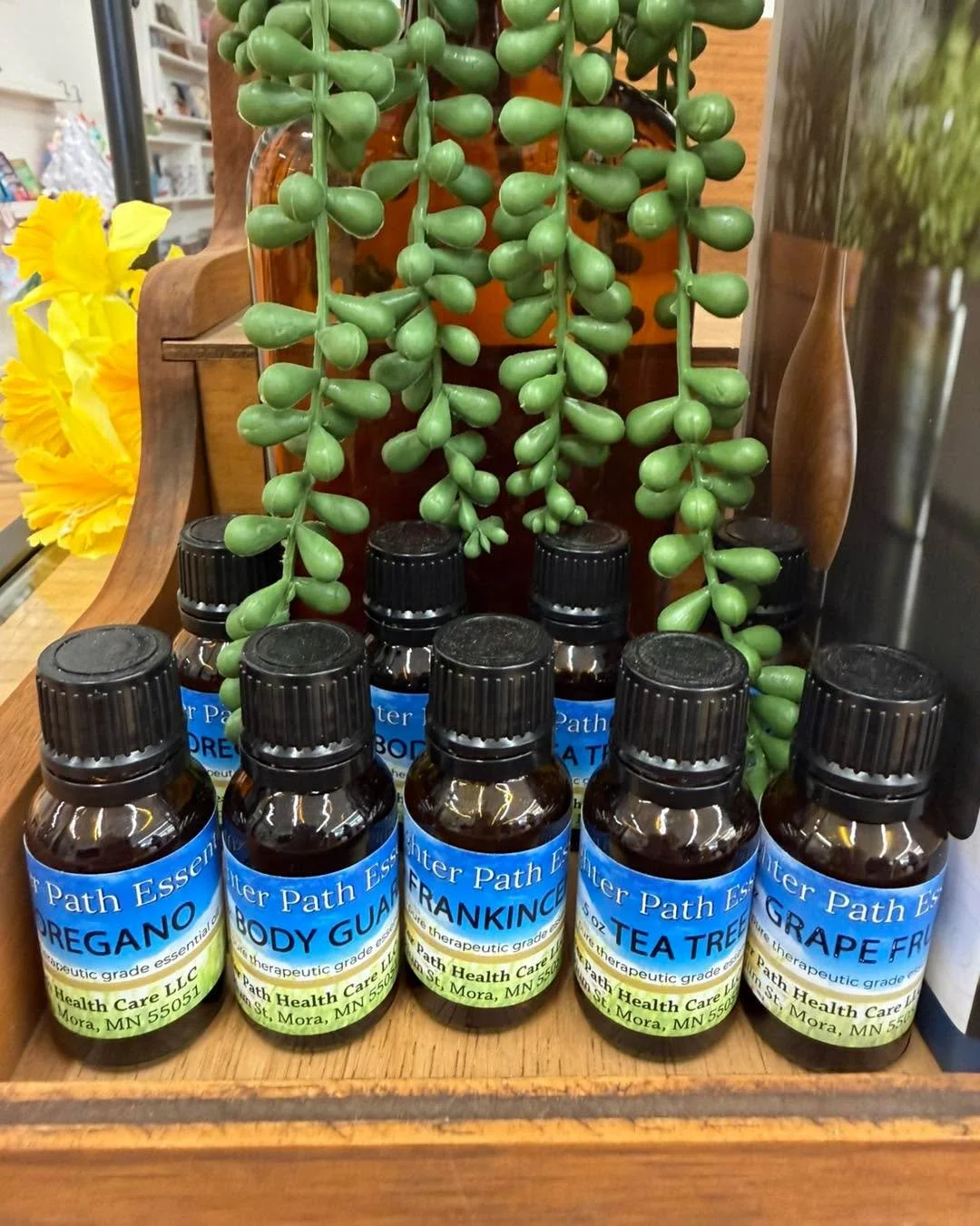 Local, non toxic essential oils from an Amish community in Mora. 🌱 

We ❤️ supporting local makers. 
.
.
.
.

#mplsfood #MnEats #leader1918 #mnrestaurants #mnchefs #cambridgemn #mneats #isantimn #dinnerisserved #mplschef #mplsfoodie #getinmybelly