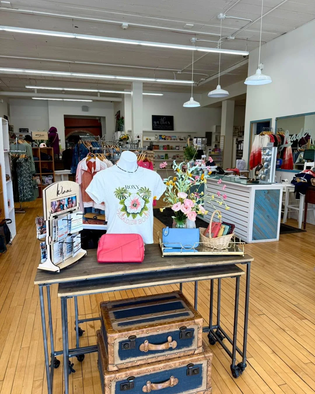 Hope to see you today in the retail 💫 

New apparel, accessories &amp; gifts. 🌺 

𝓗𝓞𝓤𝓡𝓢
Retail 10am - 4pm
Restaurant 7am - 2pm

.
.
.
.

#mnsmallbiz #mnshopsmall #leader1918 #mnboutique #boutique #mnlocalbusiness #cambridgemn #mnlocal #mnshop 