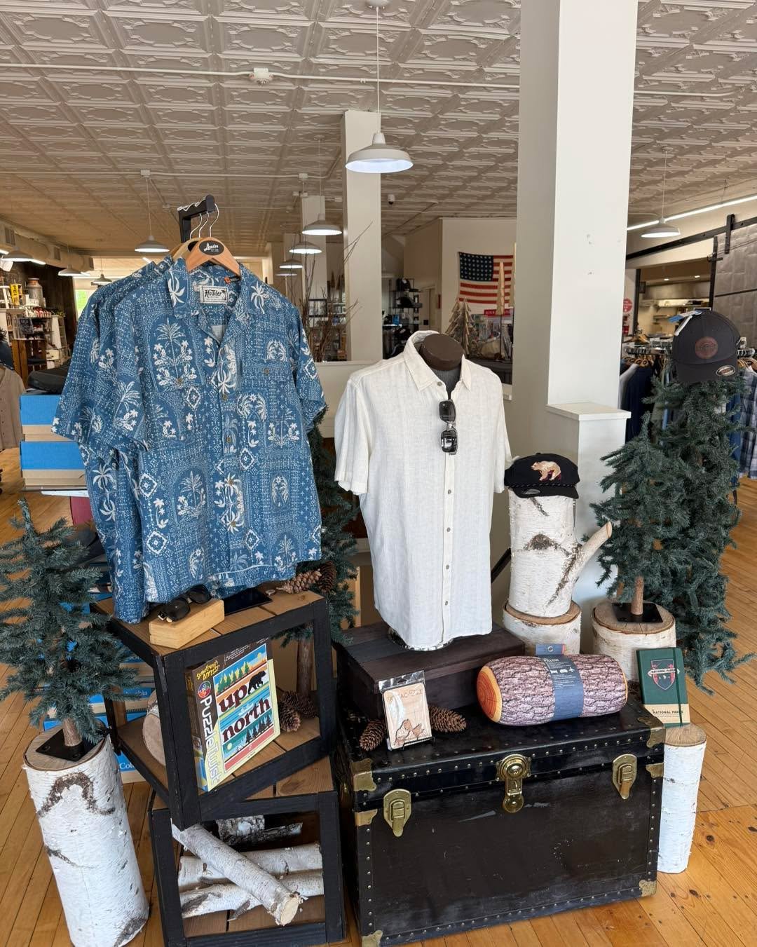 Have a great Monday everyone! ☀️ 
We are CLOSED today, but OPEN tomorrow. 👍
.
.
.
.
#mnsmallbiz #mnshopsmall #leader1918 #mnboutique #boutique #mnlocalbusiness #cambridgemn #mnlocal #mnshop #mnsmallbusiness #mnboutiques #votedminnesotasbest #mainstr