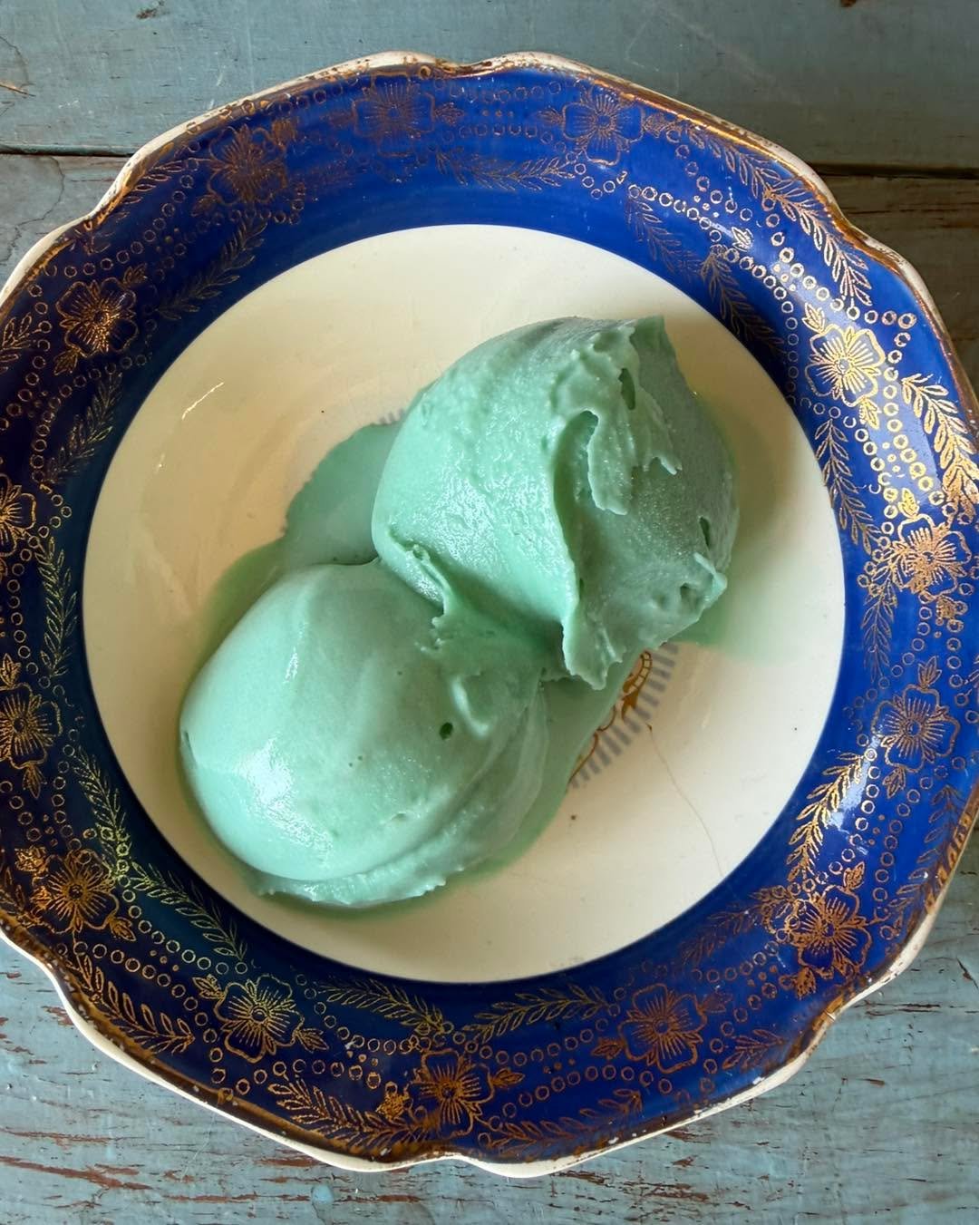 Ice cream 𝓕𝓵𝓪𝓿𝓸𝓻 𝓸𝓯 𝓽𝓱𝓮 𝓜𝓸𝓷𝓽𝓱 : 

🩵 🍨 🩵 Cotton Candy 🩵 🍨 🩵
.
.
.
.

#mplsfood #MnEats #leader1918 #mnrestaurants #mnchefs #cambridgemn #mneats #isantimn #dinnerisserved #mplschef #mplsfoodie #getinmybelly #orleysmarket #CottonCa