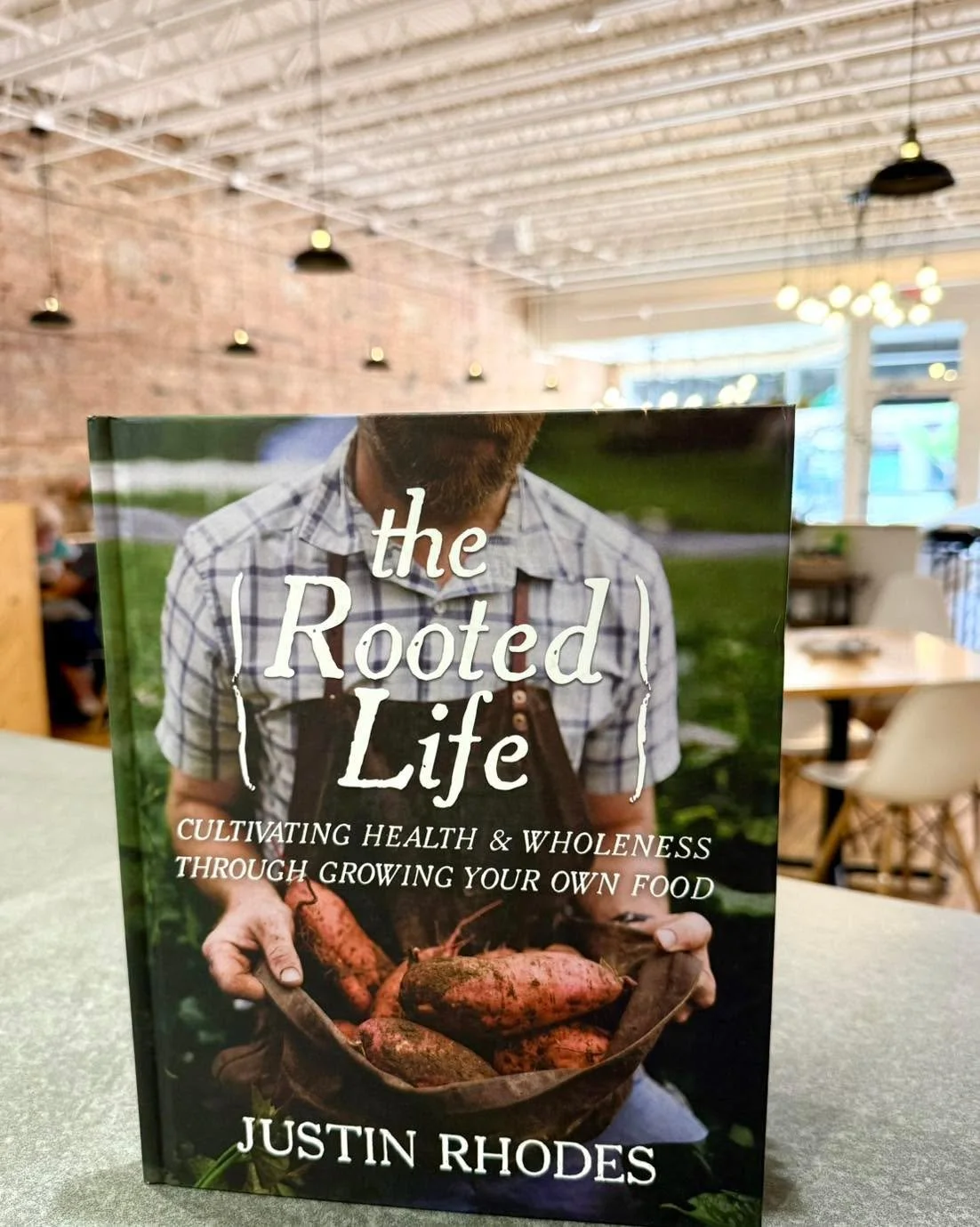 In our kitchen, we continue to grow towards using local, sustainable food options. 
Staying close to the source is good for everyone. 🍽️ 🌿 🪏 
.
.
.
.
#mplsfood #MnEats #leader1918 #mnrestaurants #mnchefs #cambridgemn #mneats #isantimn #dinnerisser