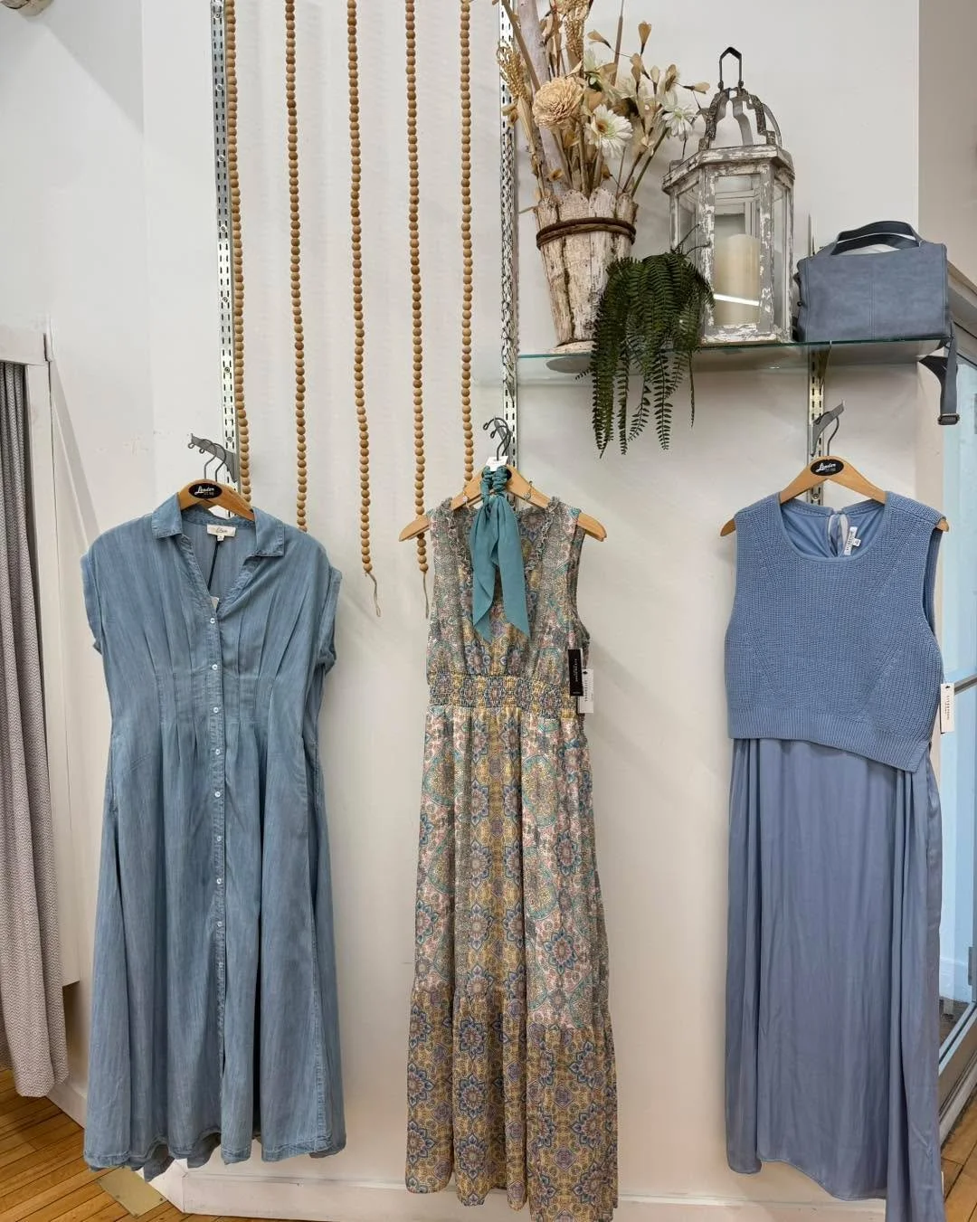 Dresses for feeling special this 
summer ☀️ 👗 ✨ 

𝓣𝓾𝓮𝓼𝓭𝓪𝔂 𝓗 𝓞 𝓤 𝓡 𝓢 : 

Retail 10am - 2pm
Restaurant 7am - 2pm

.
.
.
.
#mnsmallbiz #mnshopsmall #leader1918 #mnboutique #boutique #mnlocalbusiness #cambridgemn #mnlocal #mnshop #mnsmallbus