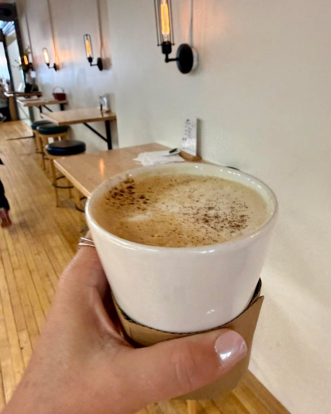 A delicious way to start the day ✨ 

𝓢𝓮𝓮 𝔂𝓸𝓾 𝓽𝓸𝓭𝓪𝔂 ☀️ 

𝓡𝓮𝓼𝓽𝓪𝓾𝓻𝓪𝓷𝓽 : 7am - 2pm
𝓡𝓮𝓽𝓪𝓲𝓵 : 10am - 2pm 
&hellip;&hellip;&hellip;&hellip;&hellip;&hellip;&hellip;&hellip;&hellip;&hellip;&hellip;..
.
#orleysmarket #leader1918 #cof