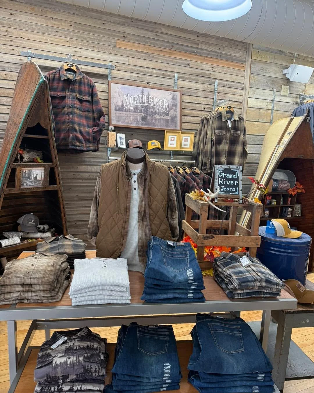 Come check out our Men&rsquo;s selection for 𝓕𝓪𝓵𝓵 🍁 🍂 

&hellip;&hellip;&hellip;&hellip;&hellip;&hellip;&hellip;&hellip;&hellip;&hellip;&hellip;&hellip;&hellip;&hellip;&hellip;&hellip;.
#mnsmallbiz #mnshopsmall #leader1918 #mnboutique #boutique