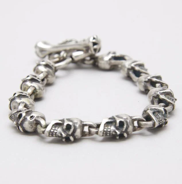 skull-bracelet-b.jpg