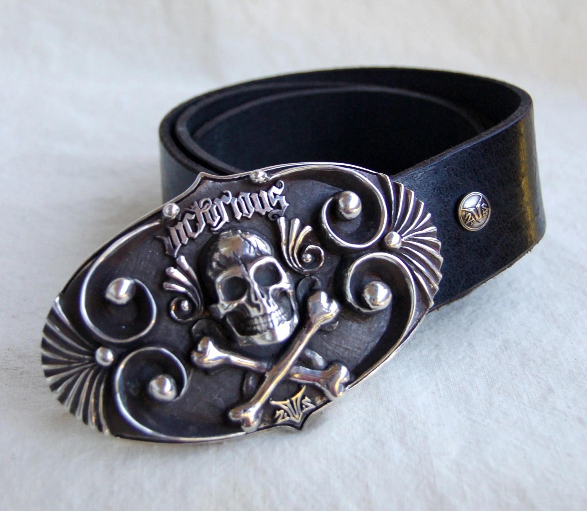 BMF-Belt-Buckle-White-Bronze-sheet.jpg