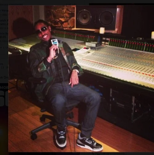 FUTURE… also chopping it up in our CAMO WAX SHIRT