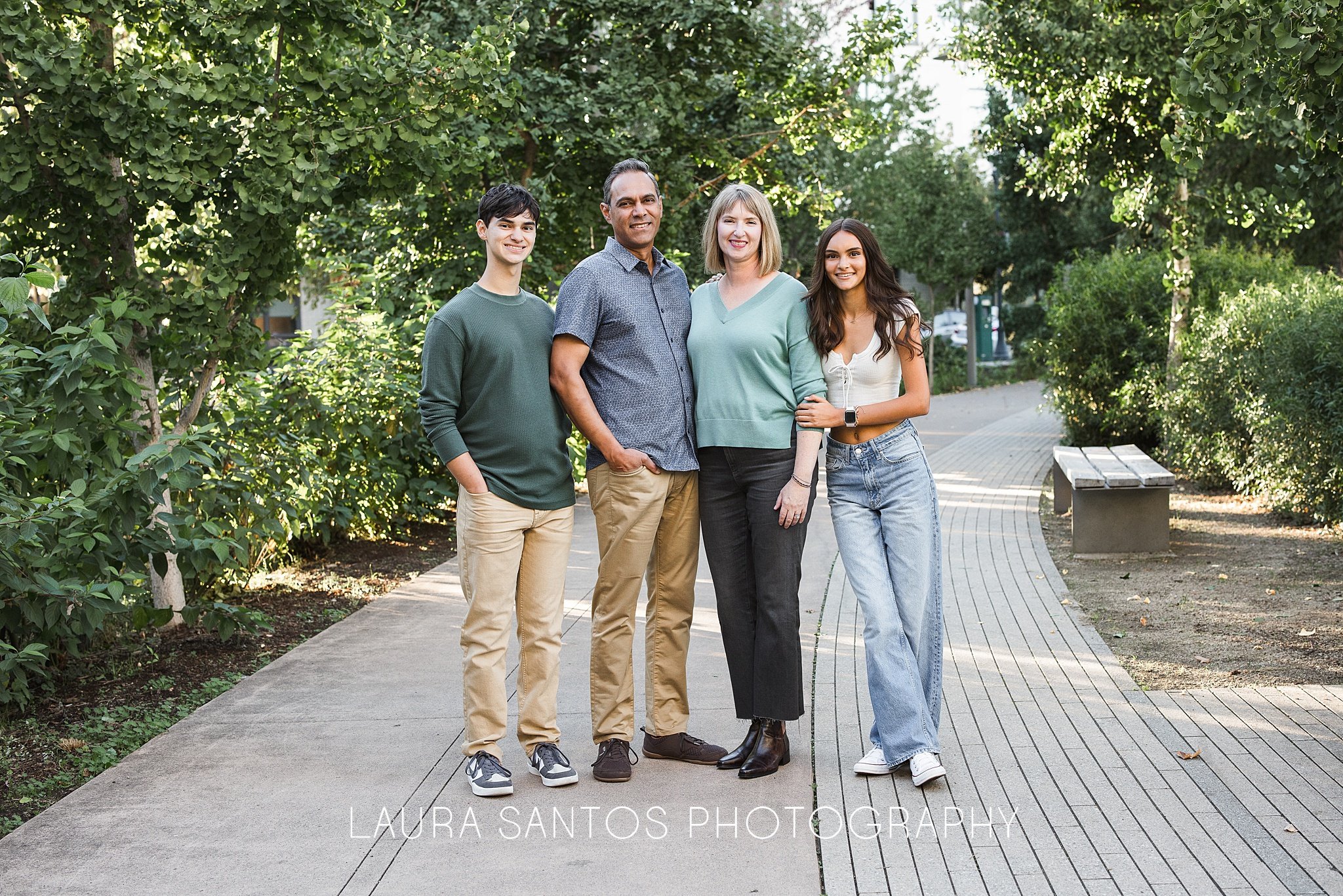 Laura Santos Photography Portland Oregon Family Photographer_4729.jpg