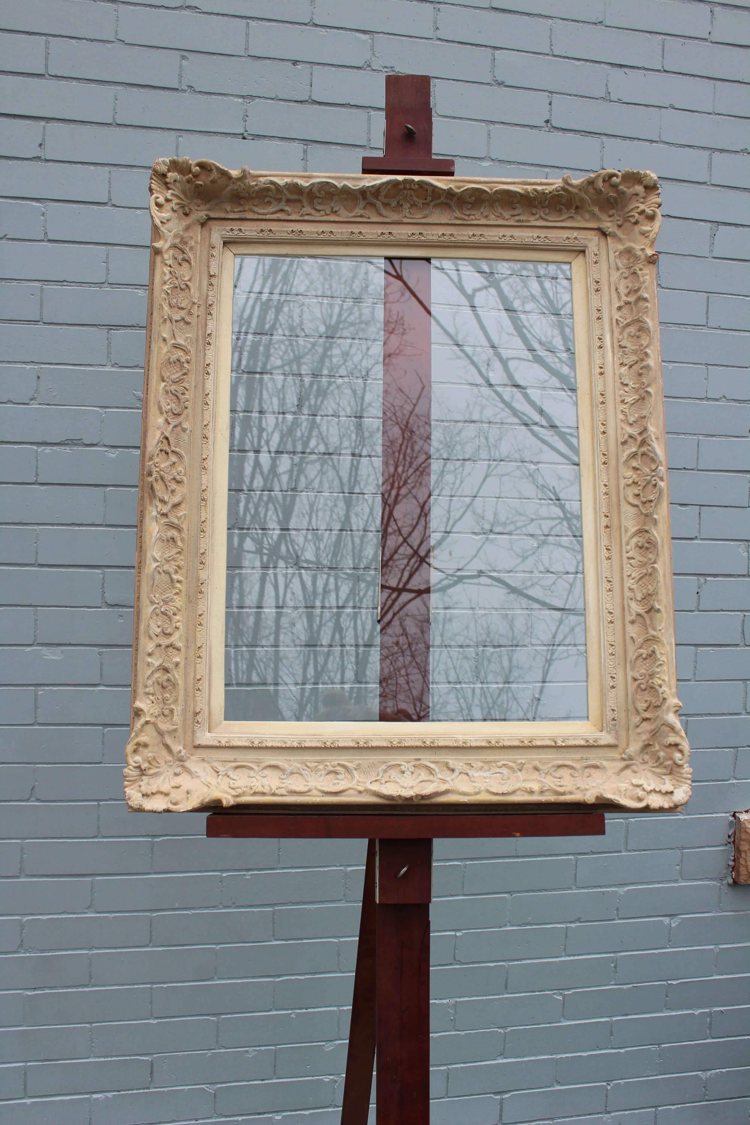 Glass: 24 x 18  Frame: 32" x 26.5" 