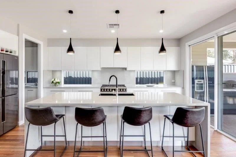 _63A8276-new (002)edit.jpg