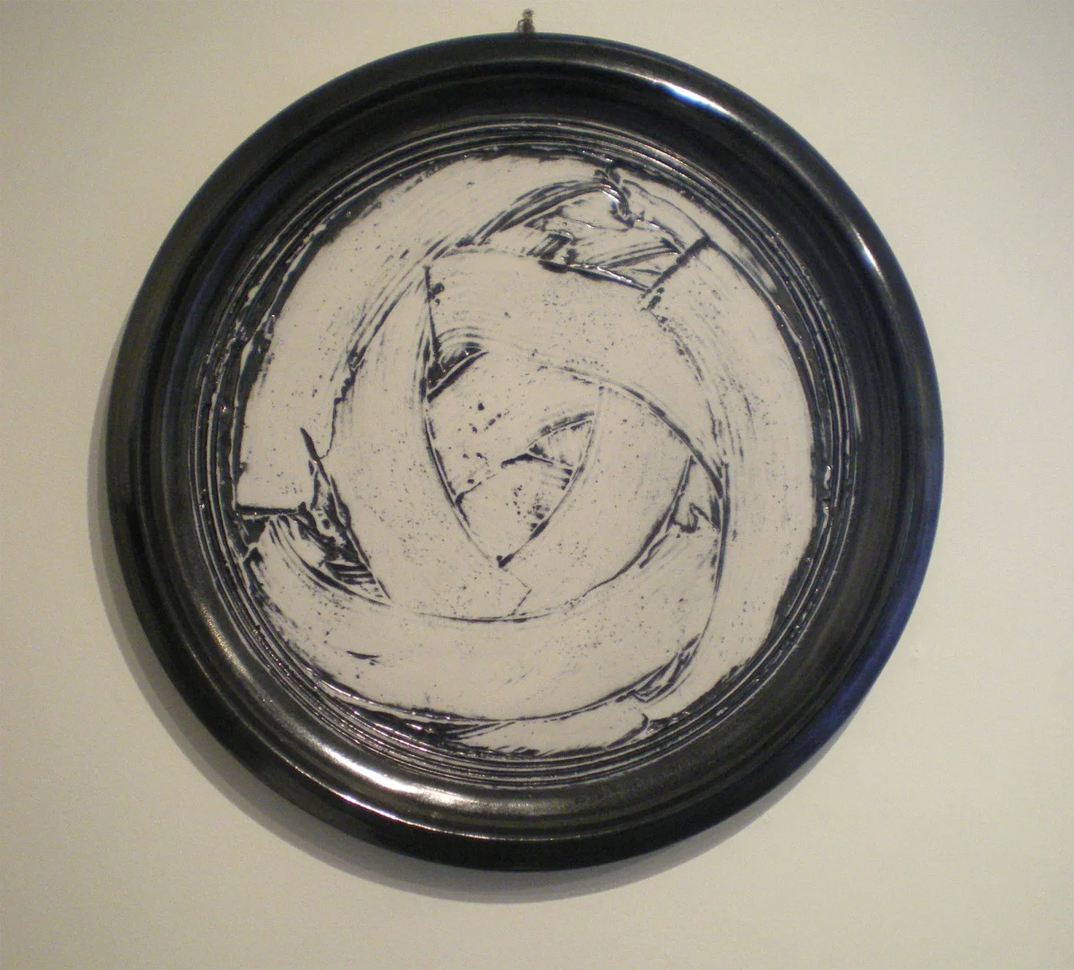 Black & White Plate