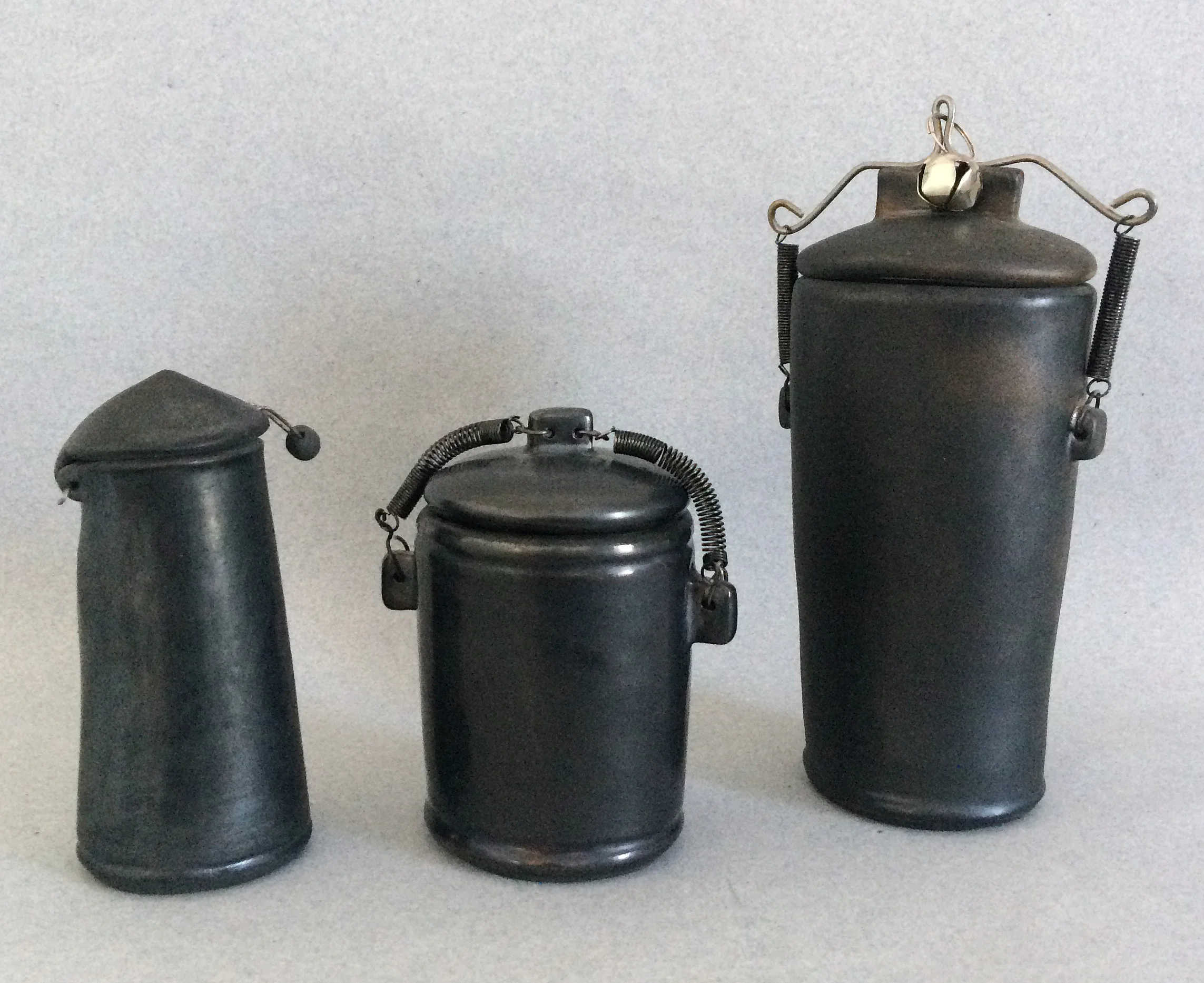 Anita Rocamora black jar (left)