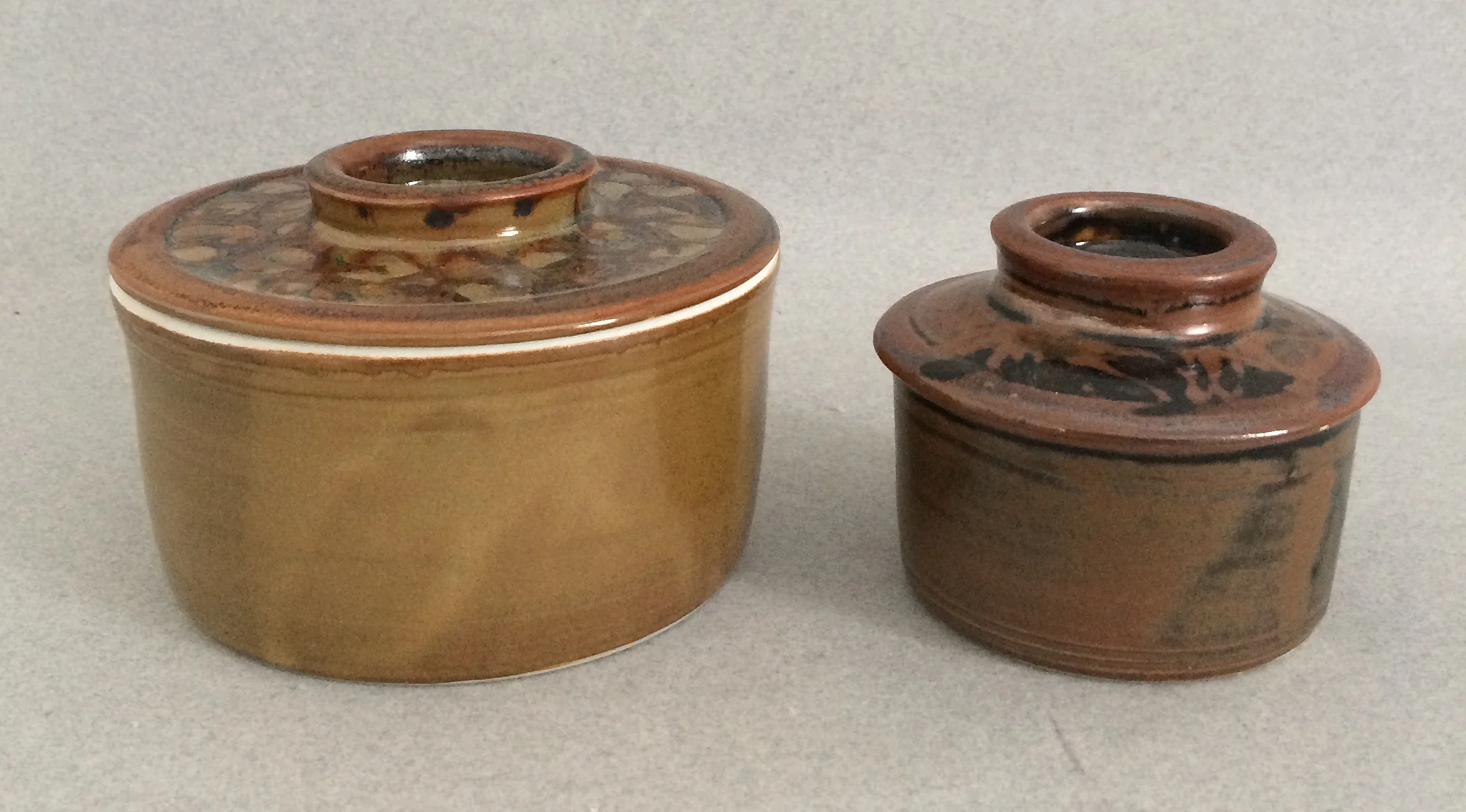 js 15C46,B07 covered jars porcelain br.jpg