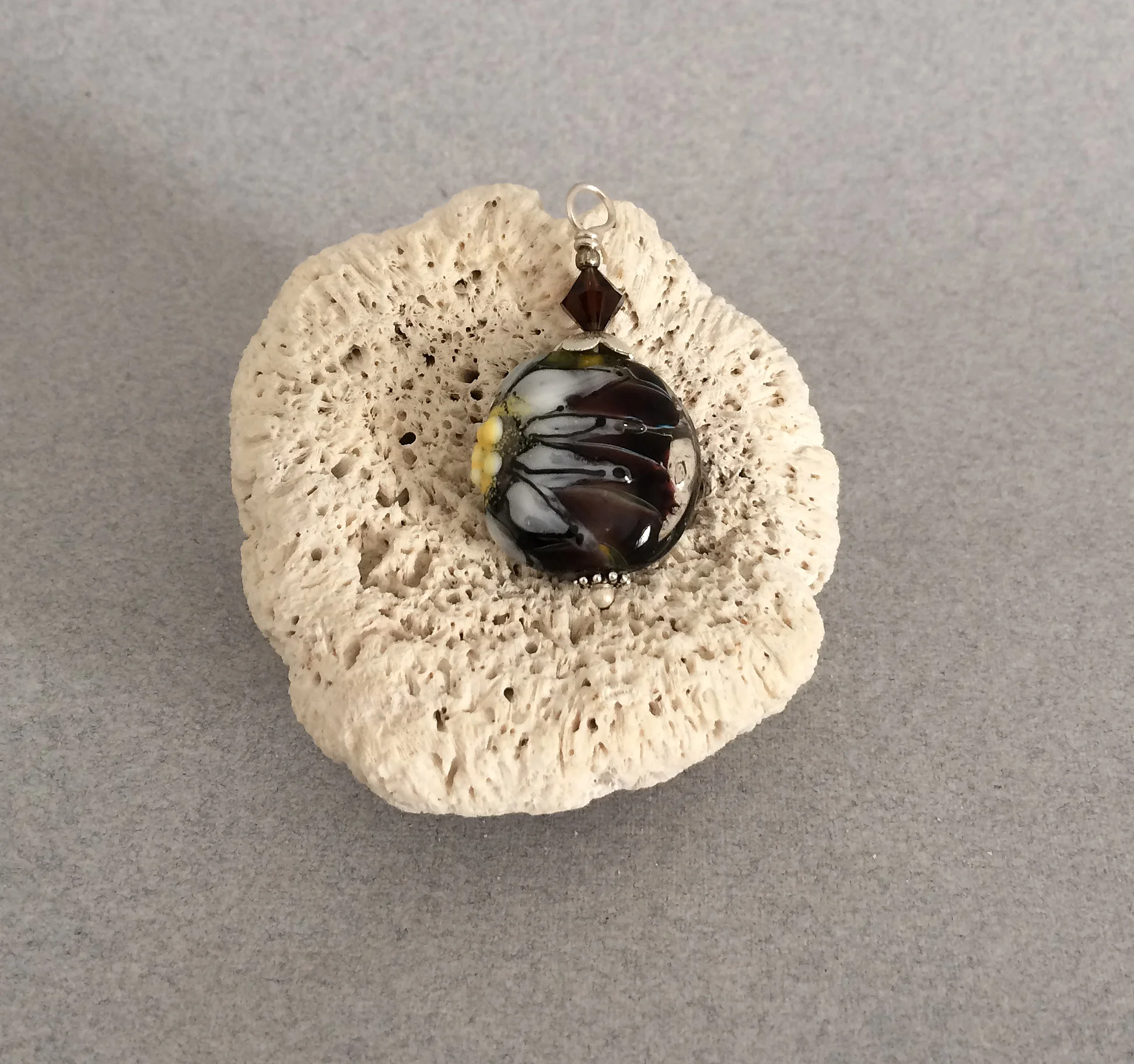 D Lynne Bowland Daisy Pendant