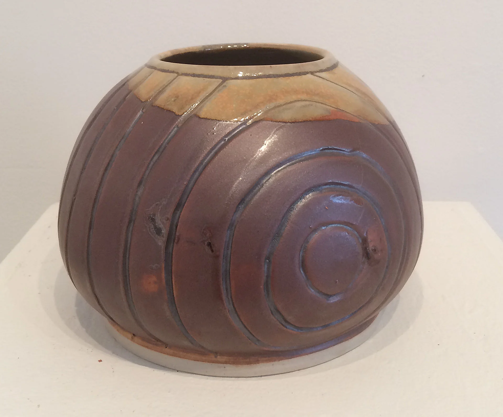 Round Vase