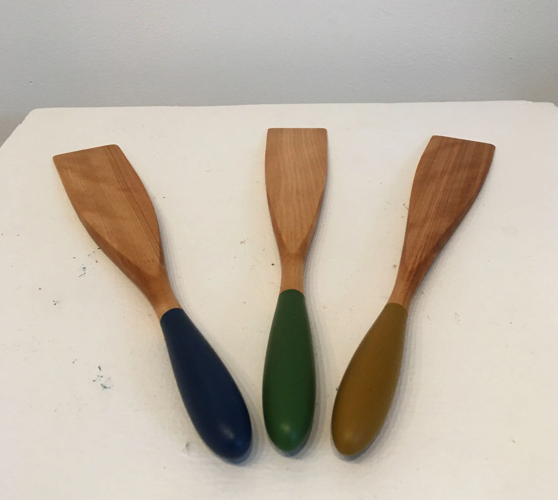 mh narrow painted spatulas 50M27,28,29.jpg