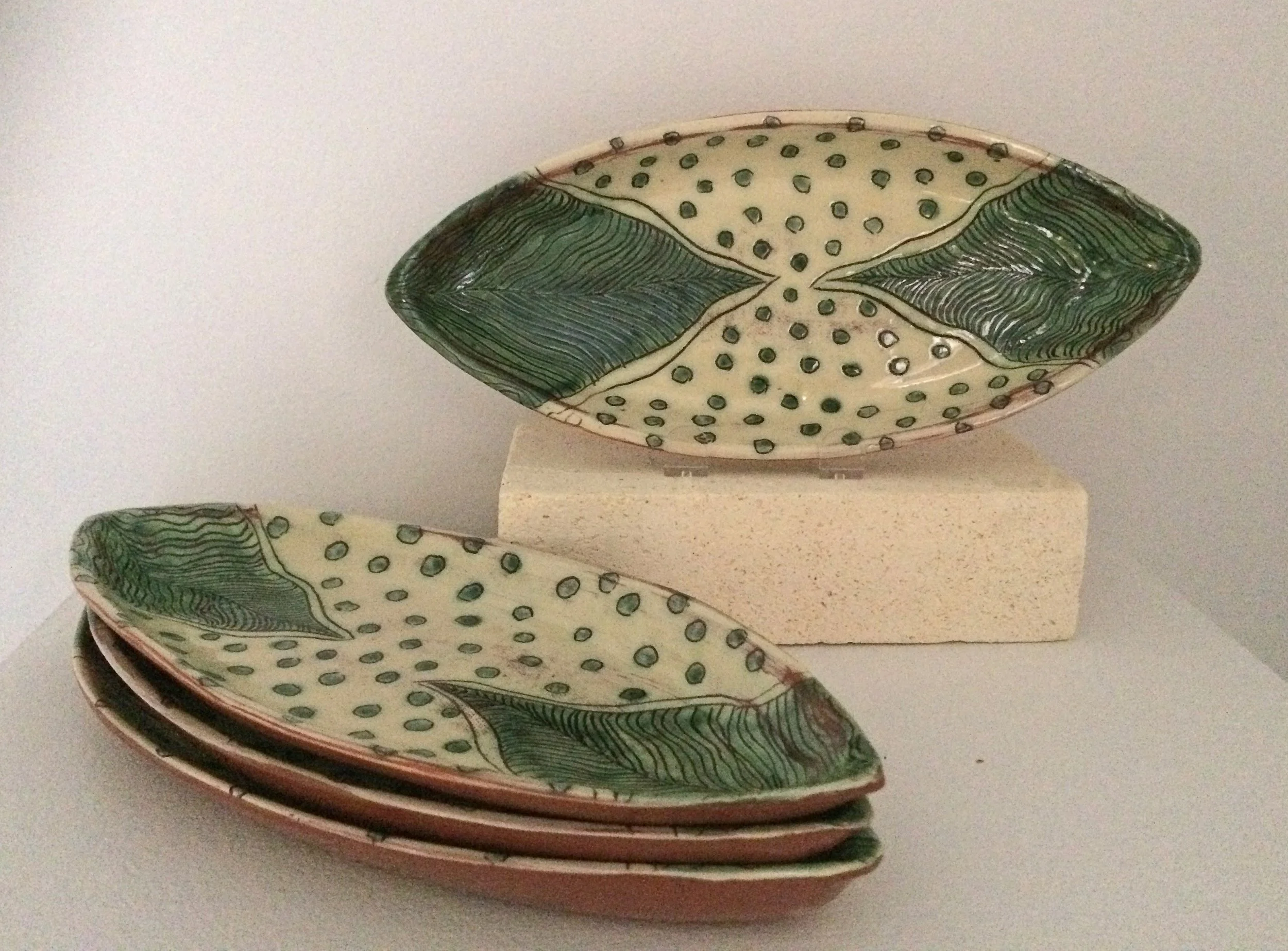 Anne McLellan     Leaves   set of 4 trays