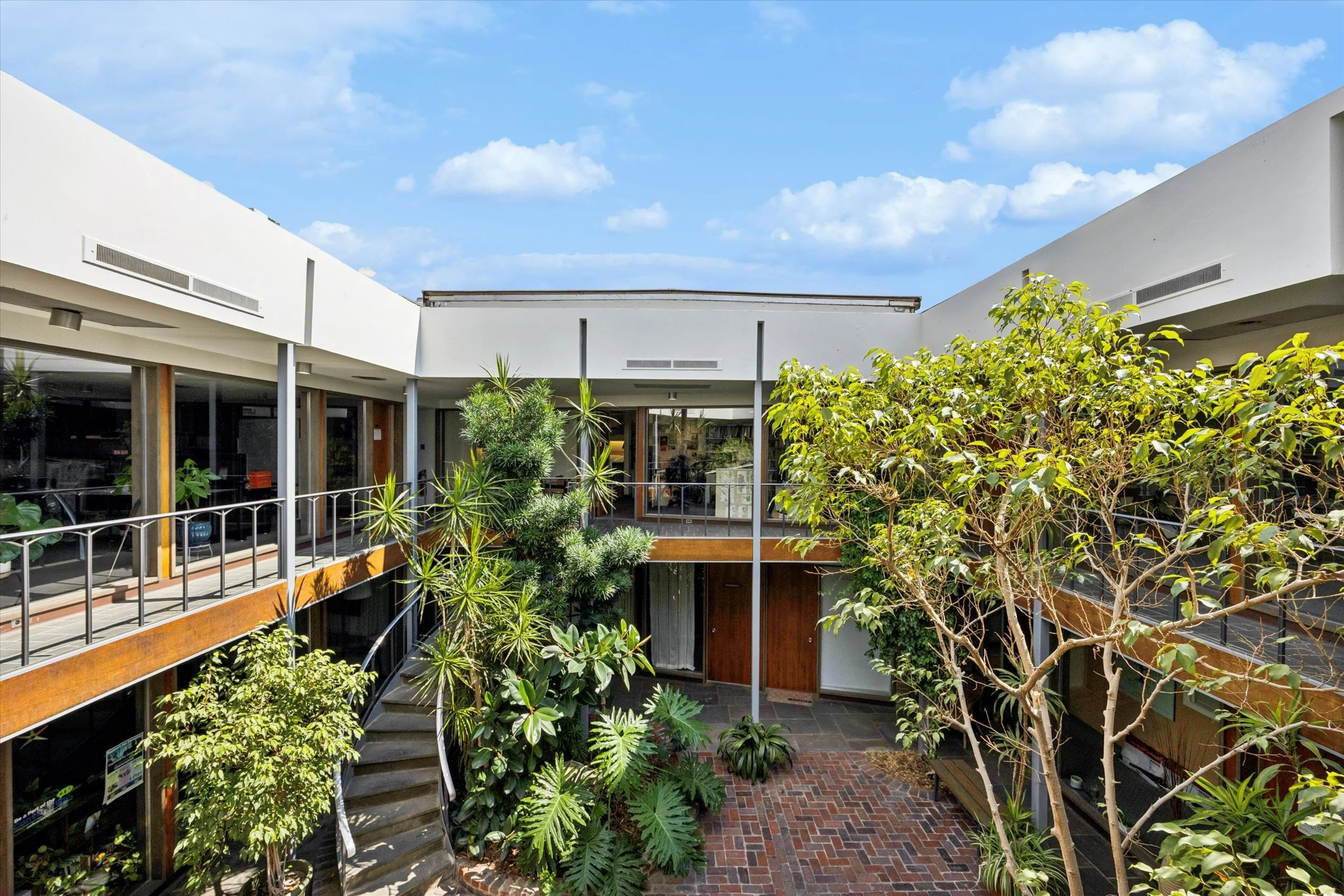 09-16 E Lancaster Ave_09.jpg