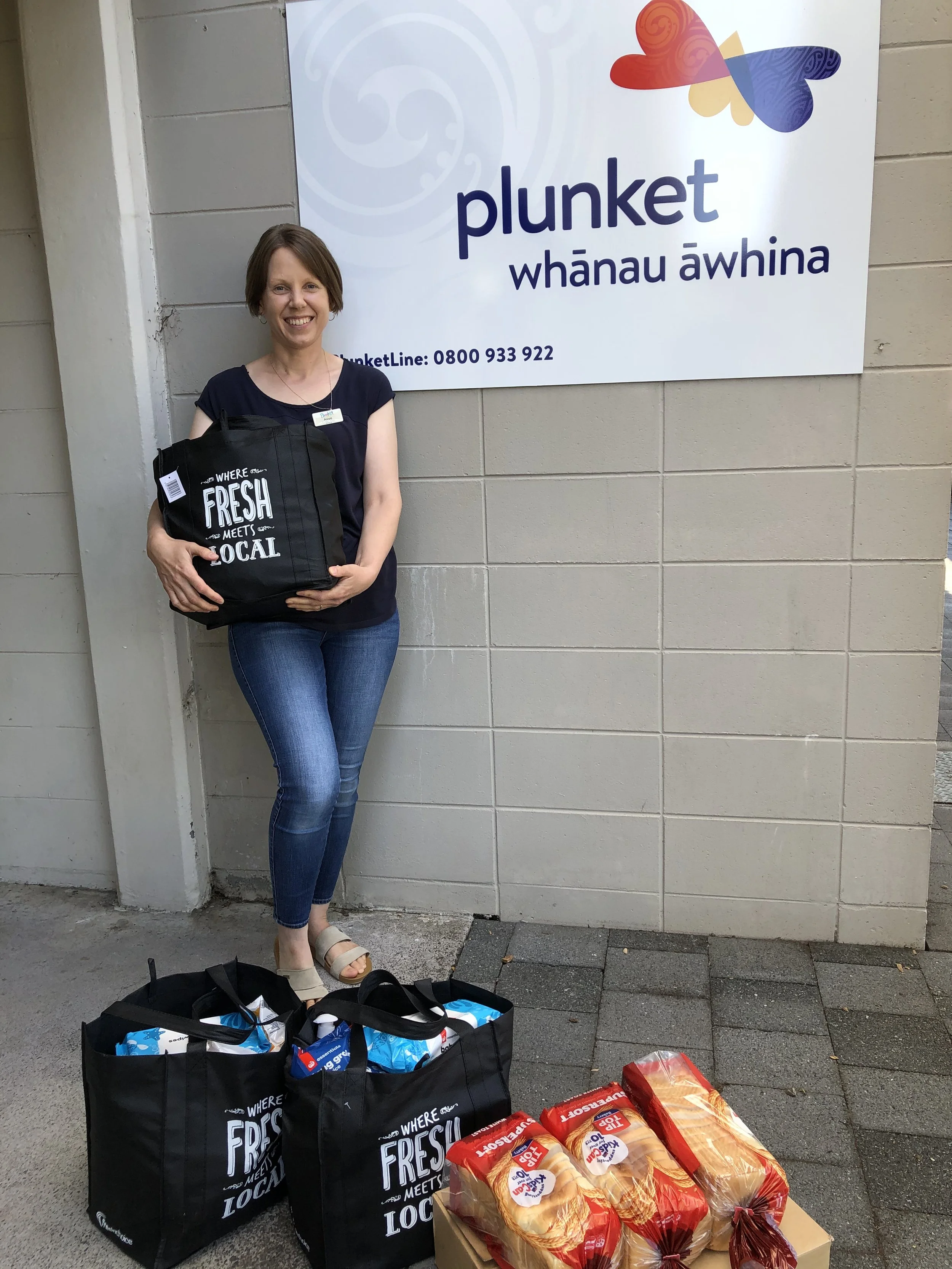 Deliver food parcels with Plunket
