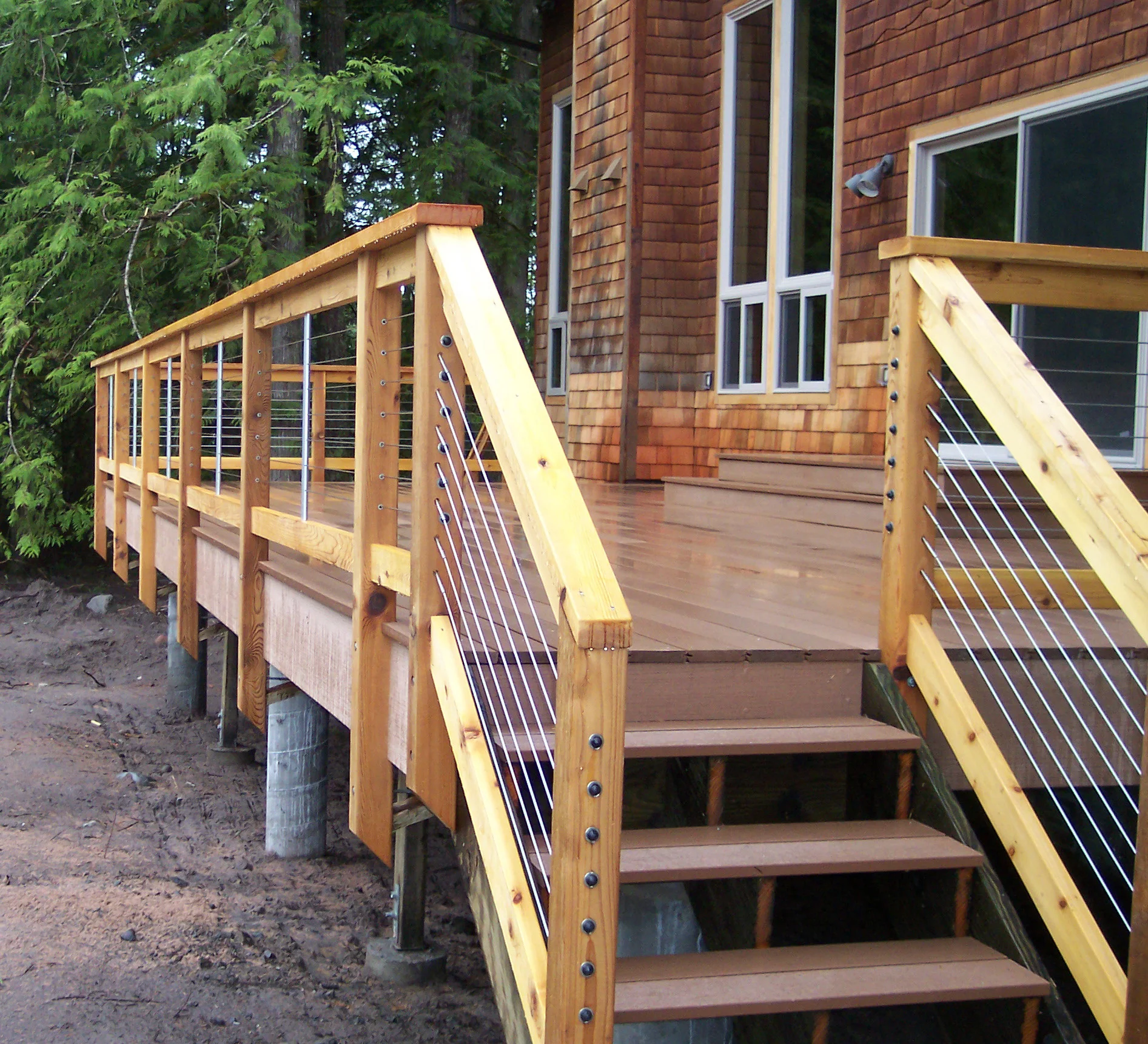 Mac rail.jpg