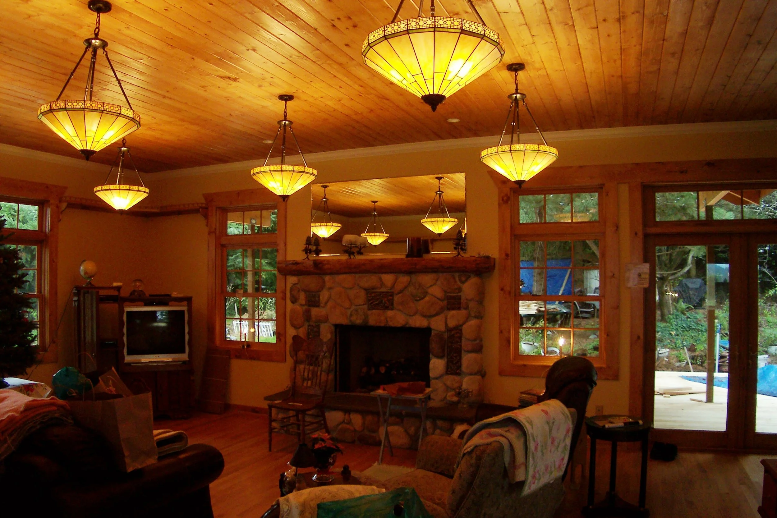 Customer CD 239.jpg