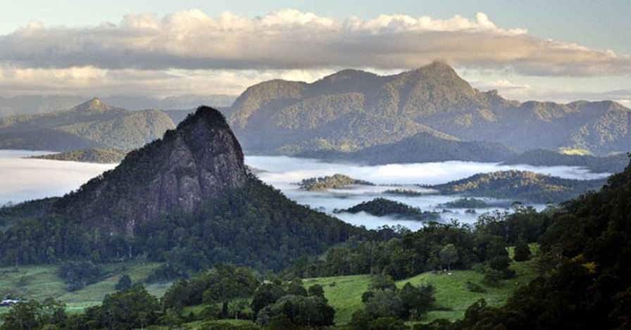 Hike to the summit of Mt Warning