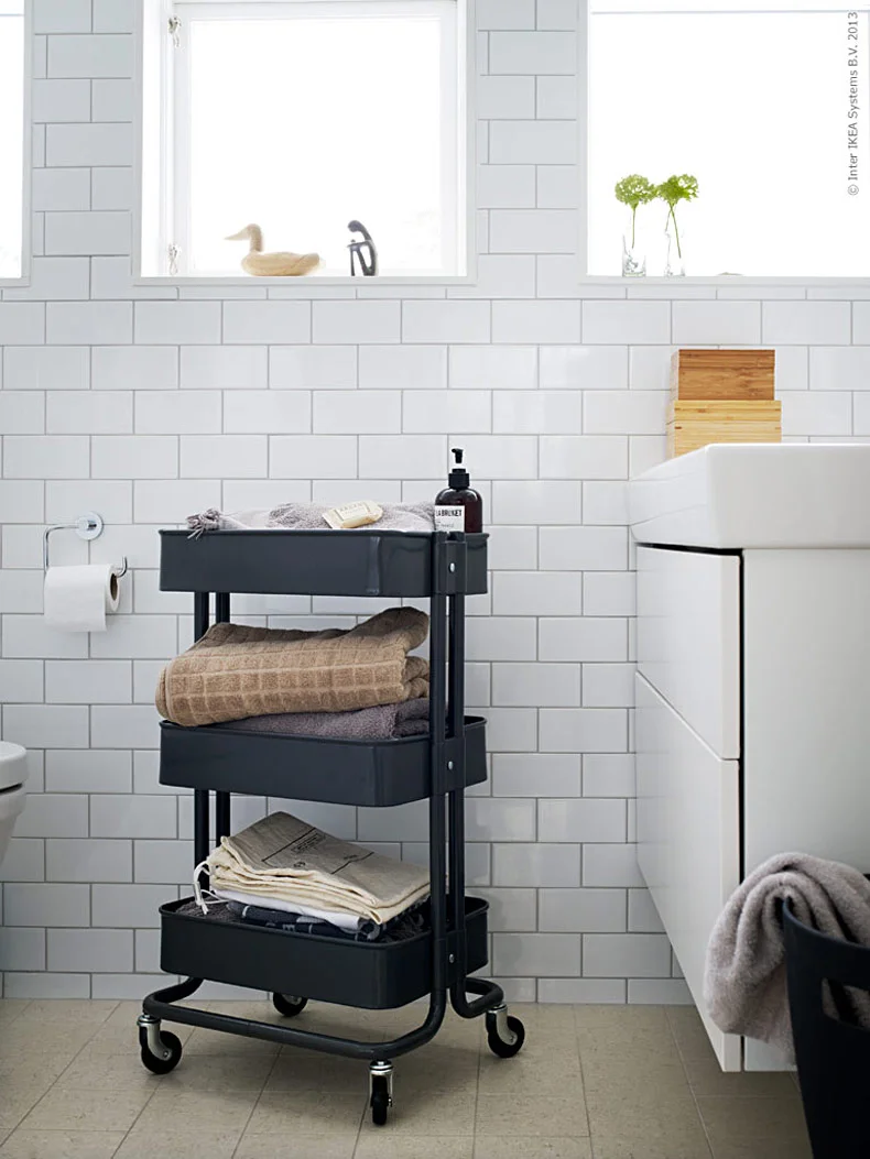 bathroom-towels-storage-by-ikea.jpg
