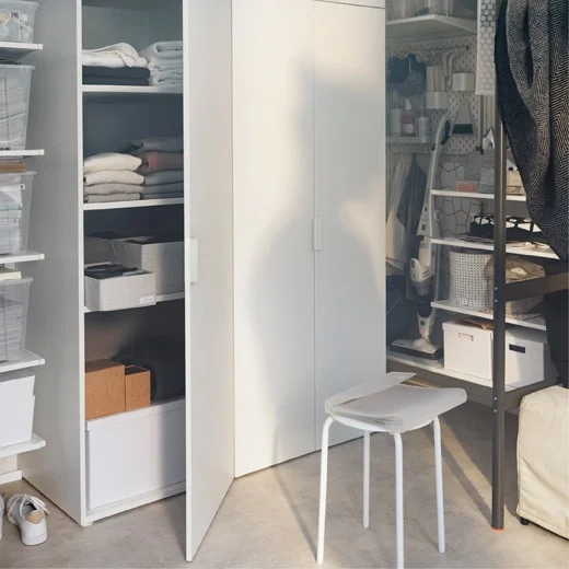 IKEA PLATSA white wardrobe__191001_idip04a_02_PH151294.jpg