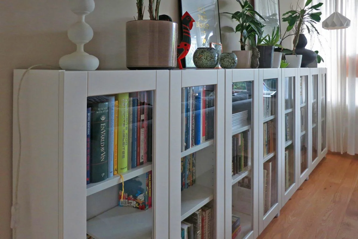 Ikea-billy-bookcase-hack-GRYTNAS-via-smallspaces.about.com-56e87f9e3df78c5ba057a25b.jpg
