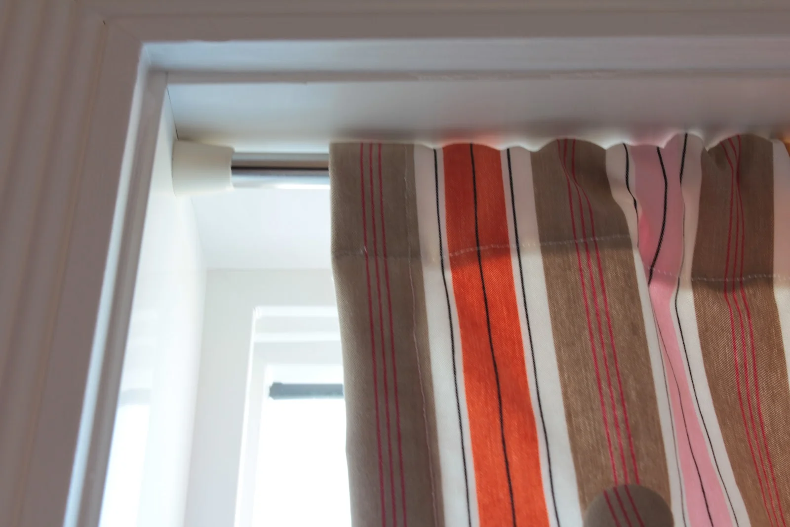 5 Secrets Of Successfully Having Storage In A Small Room Shop