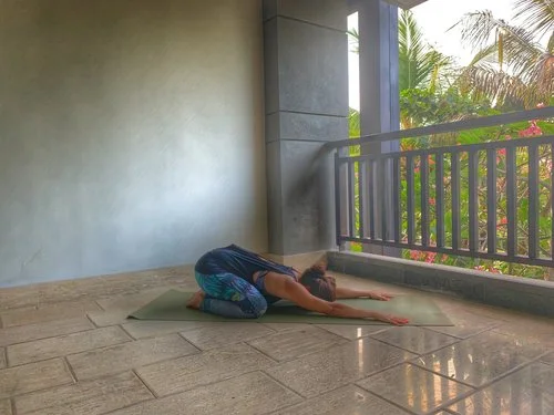 Make Yoga Easy: Child's Pose (Balasana) 