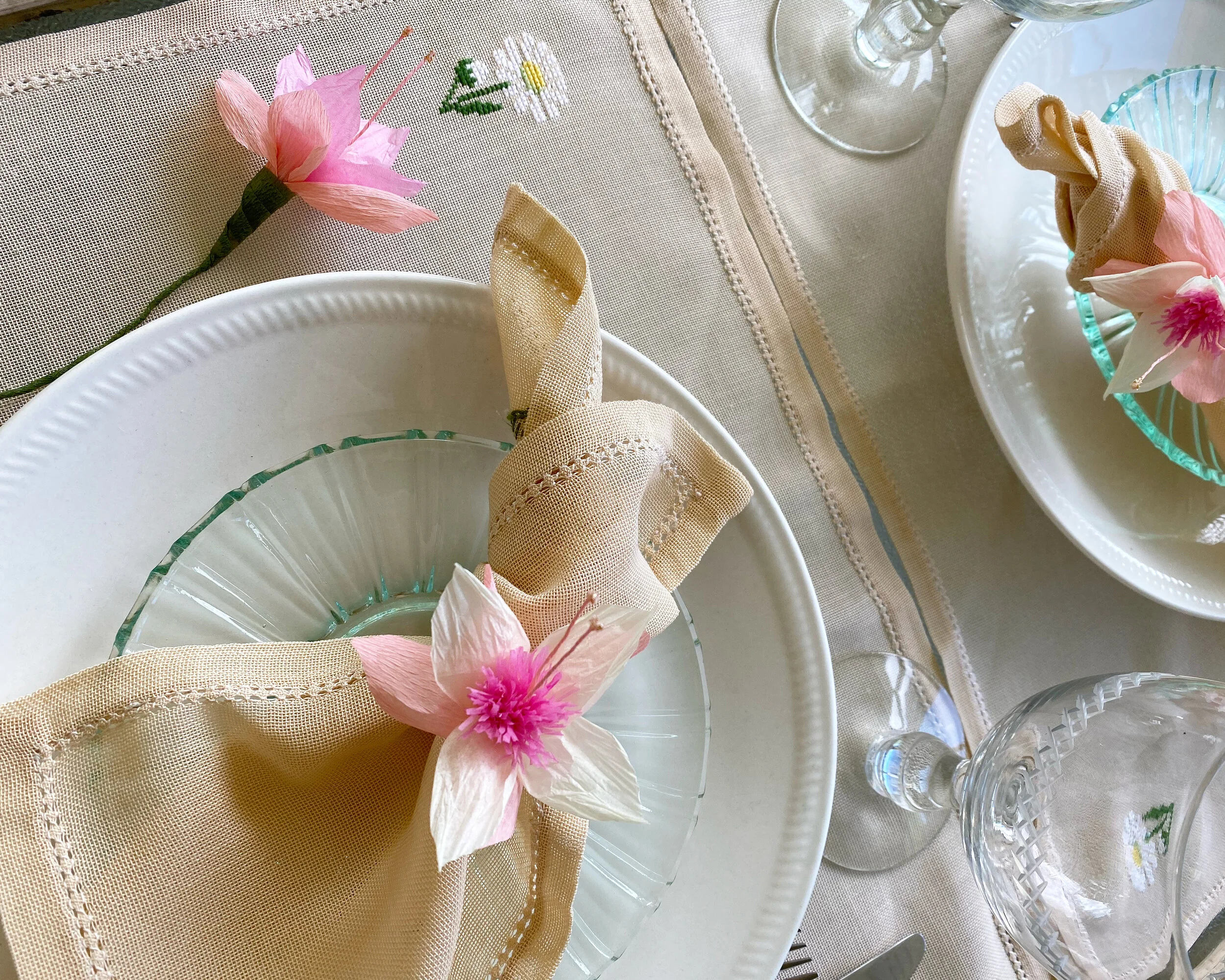 Guide: Bæredygtigt og genanvendeligt pynt