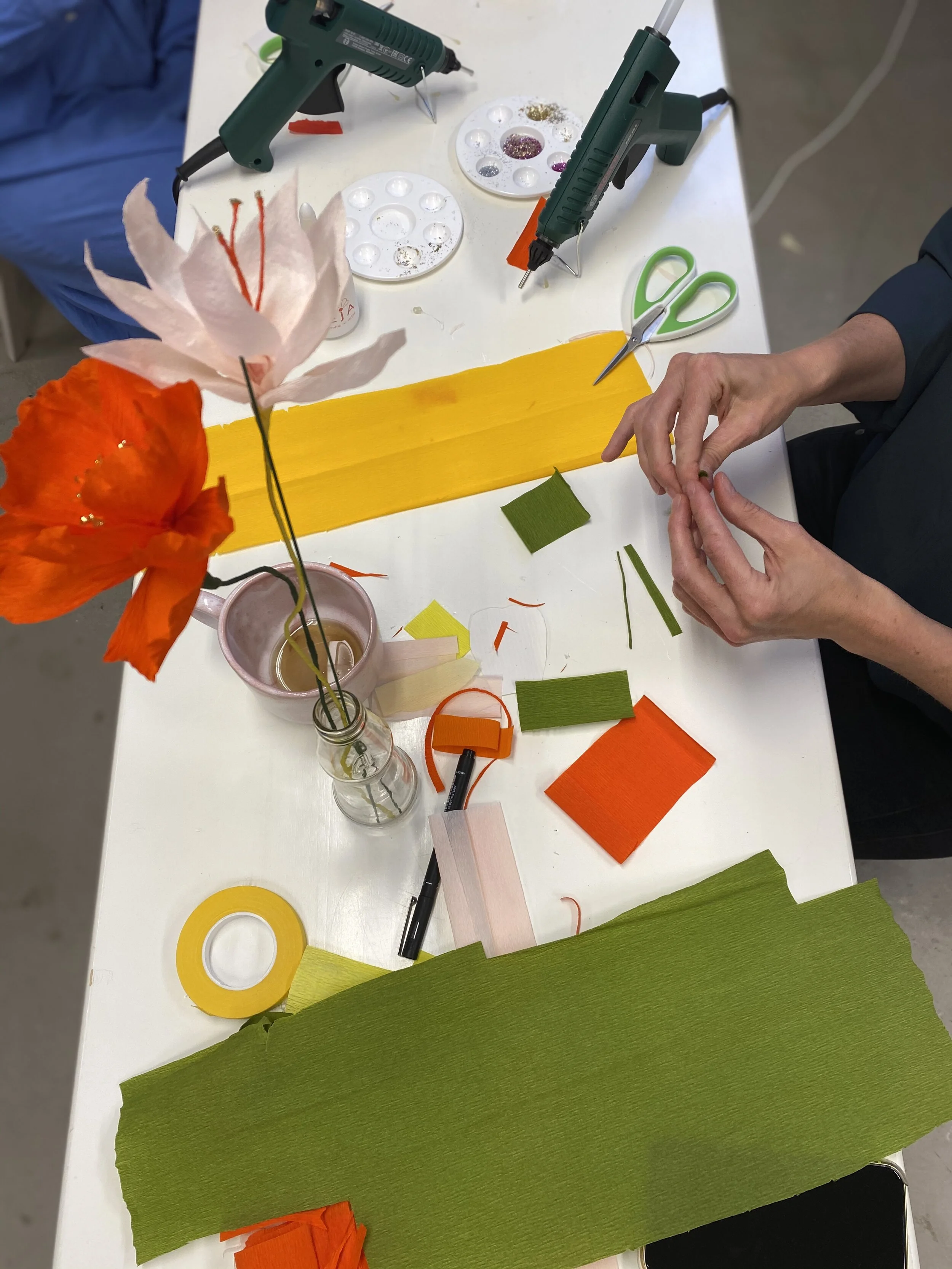 ALmeja_space_papirblomster_workshop