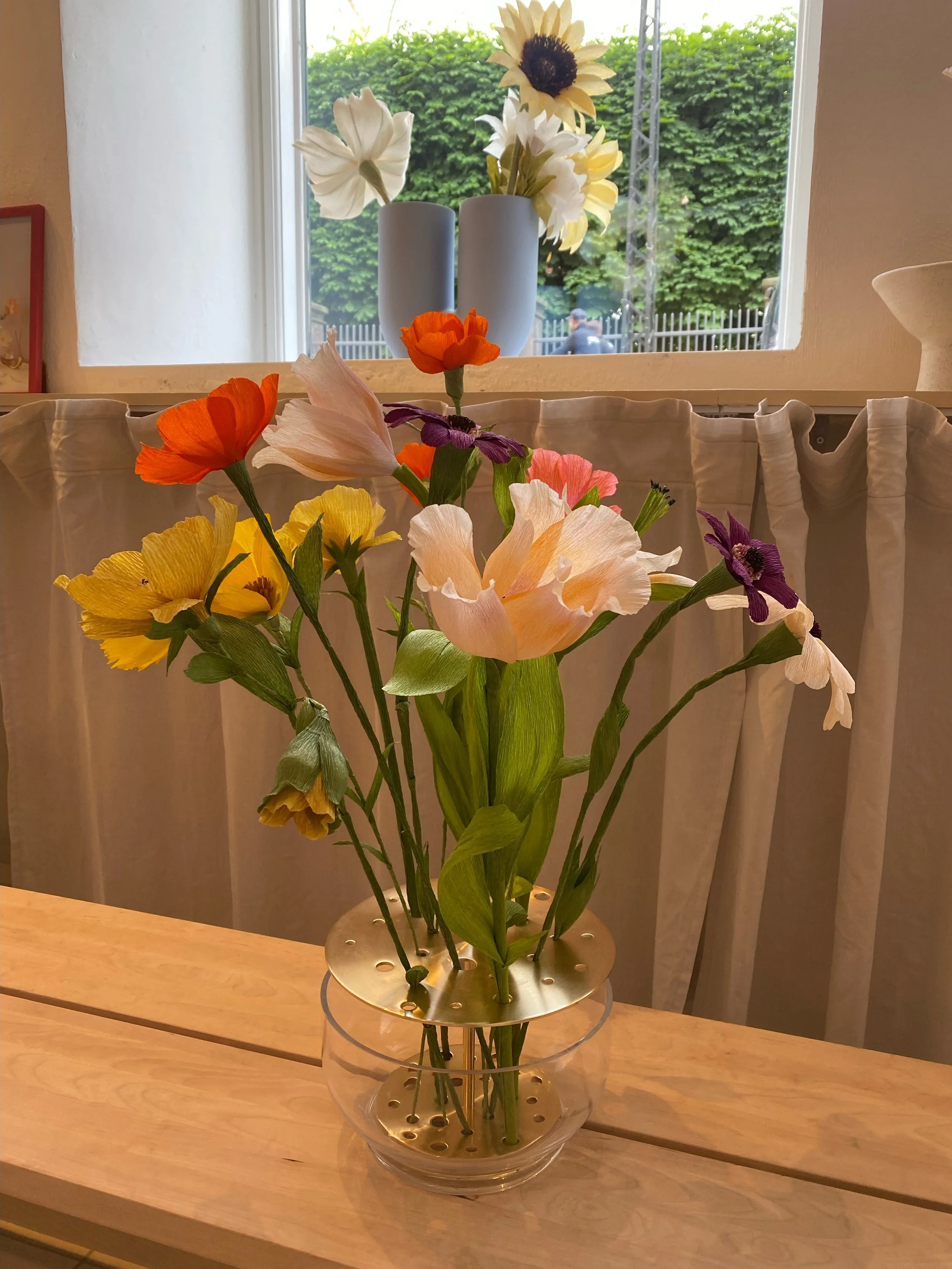 Paperflowers_papirblomster_udsmykning_almeja_space_15.JPEG