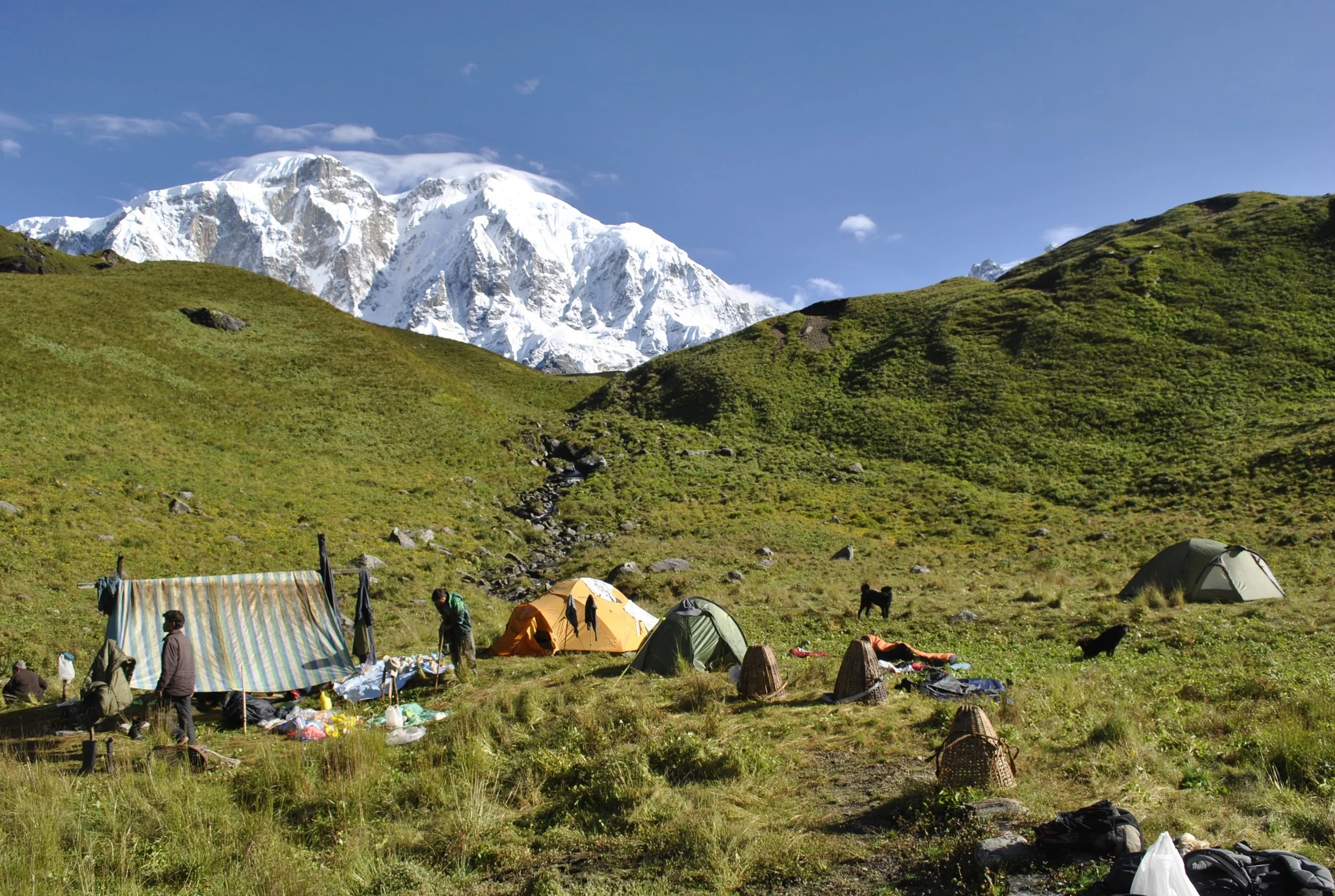 Thulo Lekh on a glorious day