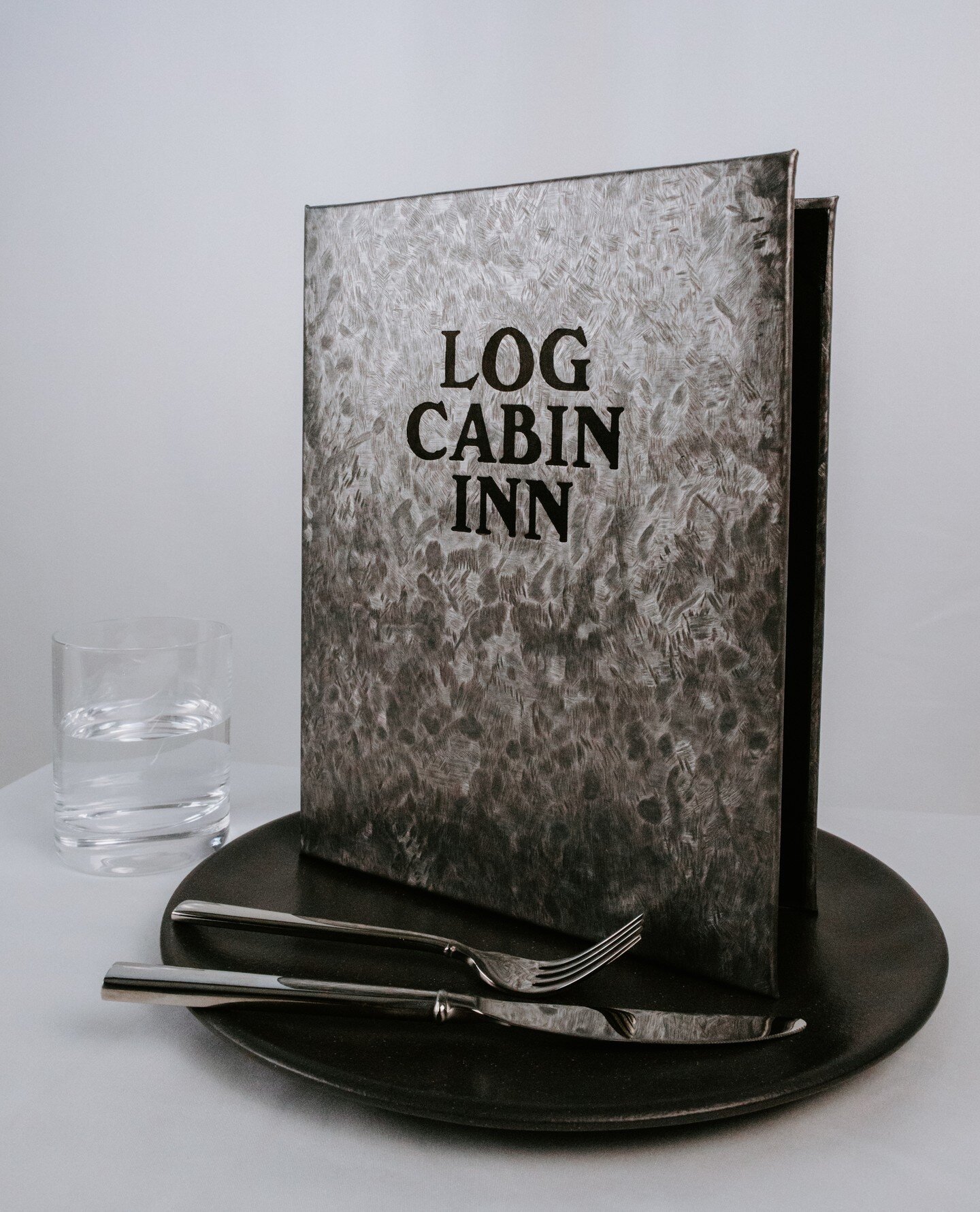 Make your contemporary, modern restaurant stand out with our stylish and durable Brushed Metallic menu covers. They help create a sophisticated and industrial look that will take your business to the next level. The surface features a speckled, scrat