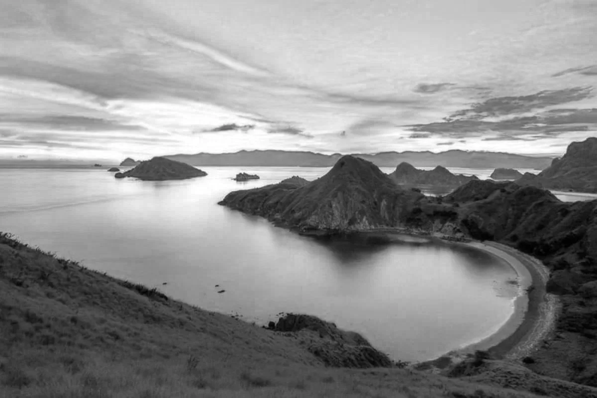Danantara Indonesia, in collaboration with the Qatar Investment Authority (QIA), has announced a strategic investment in Labuan Bajo, East Nusa Tenggara.