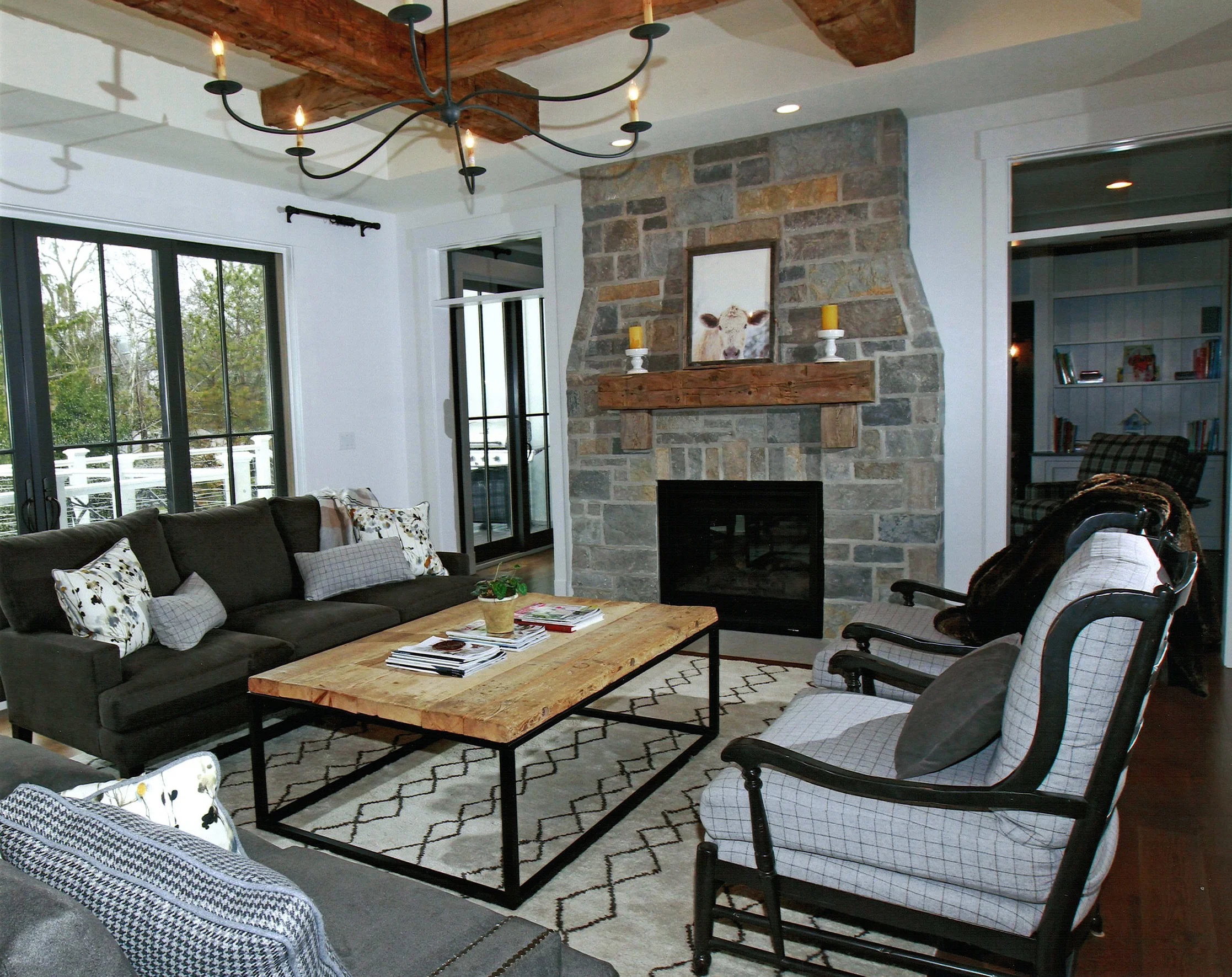ElmGroveFarmHouseLiving.jpg