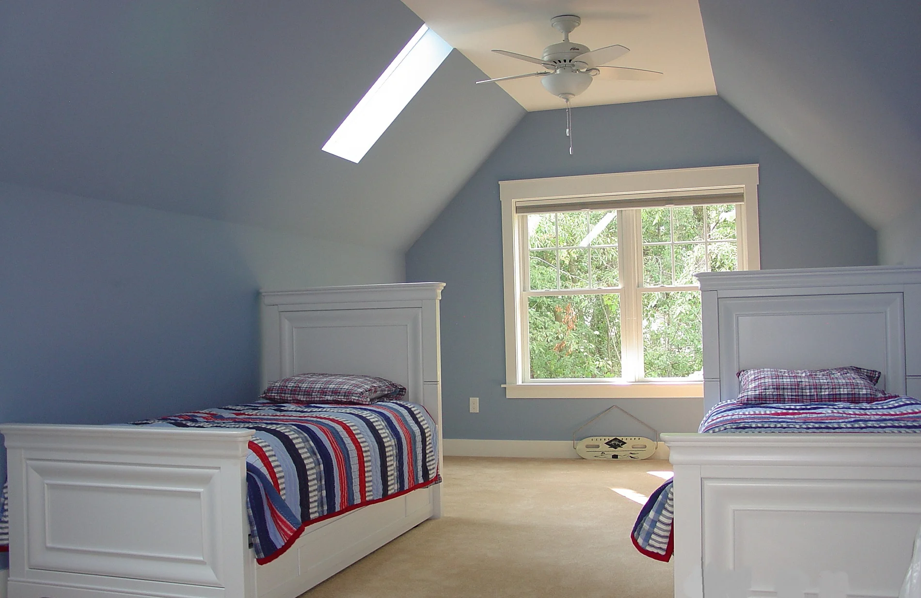 Beulah_cottage_twins.jpg