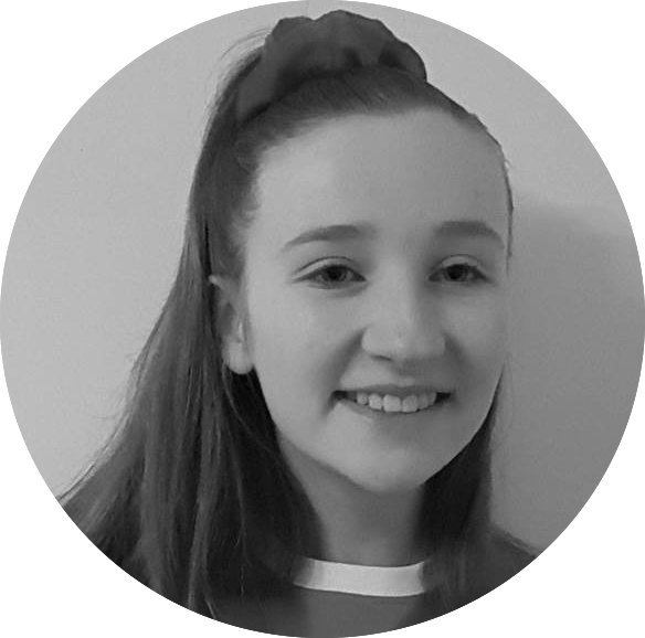 Hannah Beech B&W circle.png