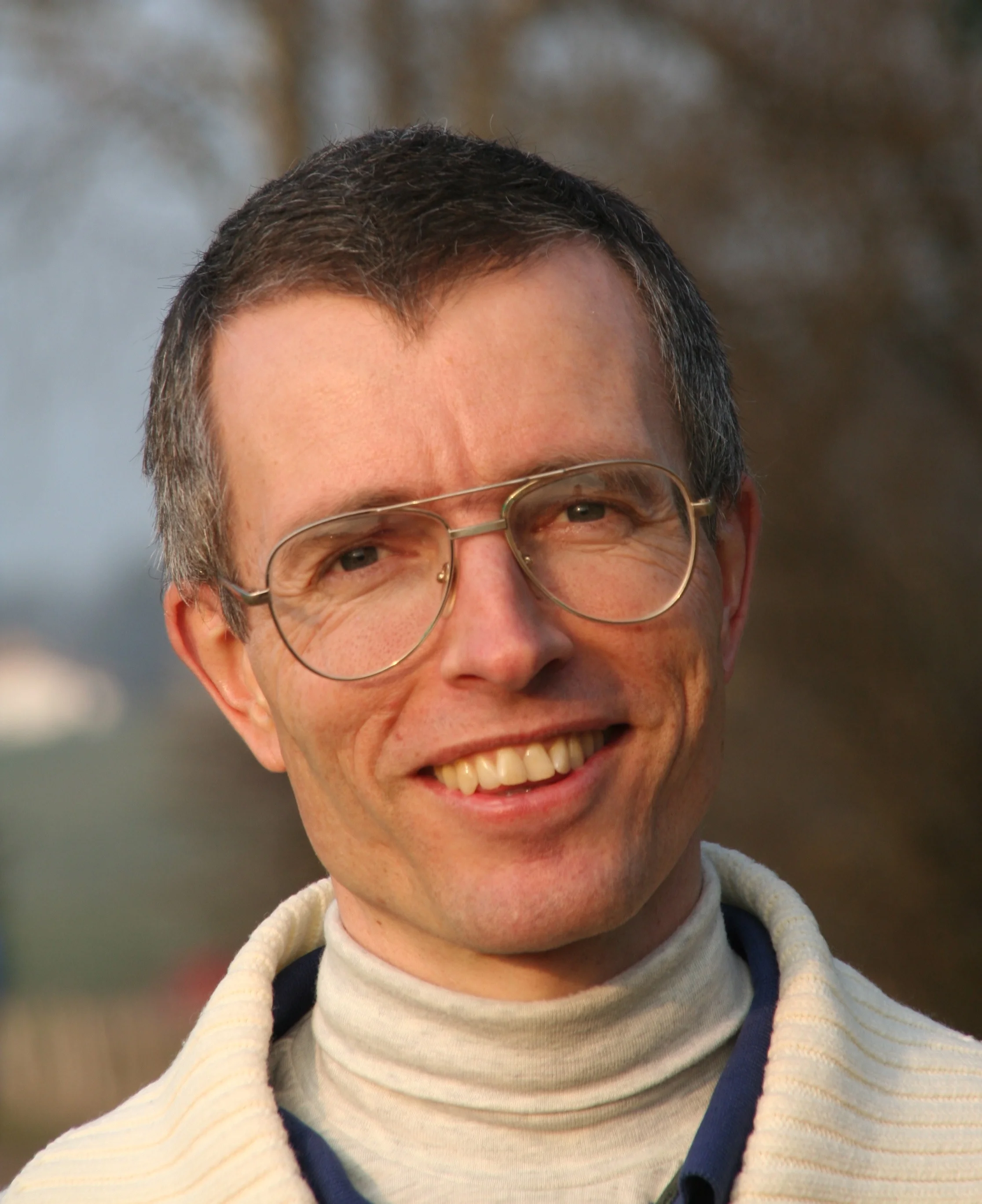 Wolfram headshot.jpg