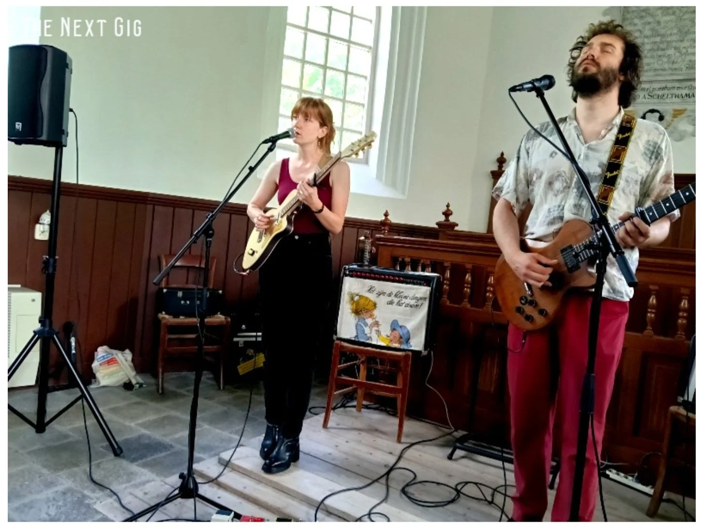 ☀ Een zeer mooie recensie door @thenextgig4 over het optreden van afgelopen zaterdag in het Sint-Johanneskerkje in Moarre ☀

Ondanks de verkoudheid van Esker hebben we lekker kunnen spelen en kon ik in de galm van de kerk hangen. 
Zeer genoten van he