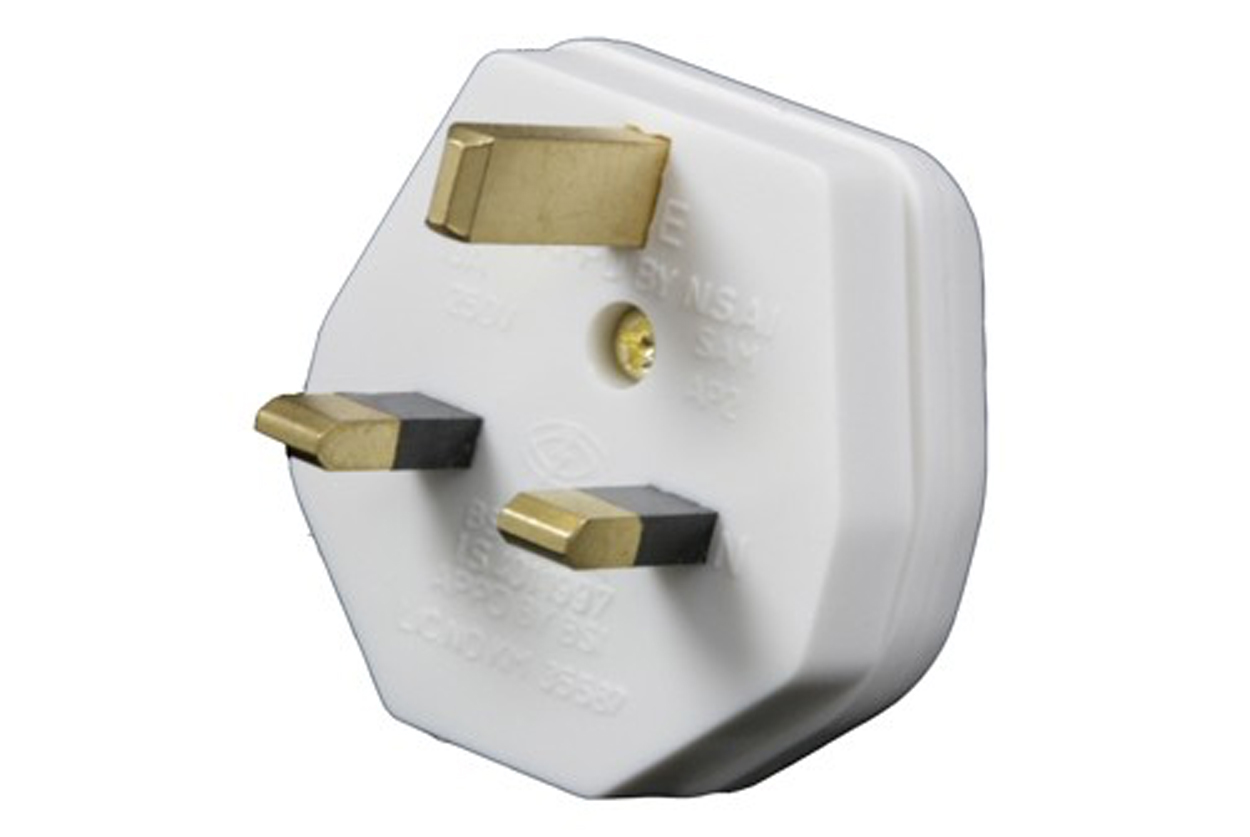 13-Amp-fused-plug.jpg