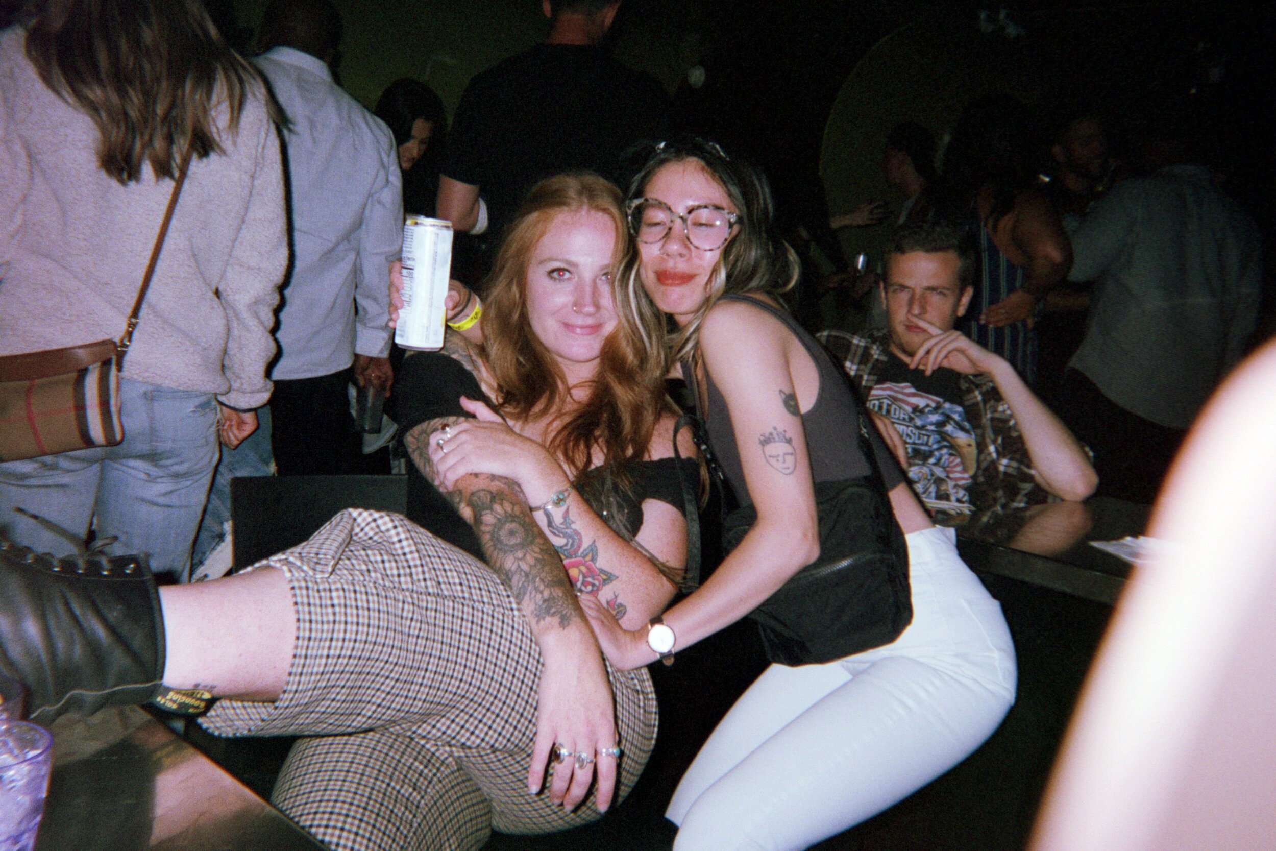 015_11a.jpg