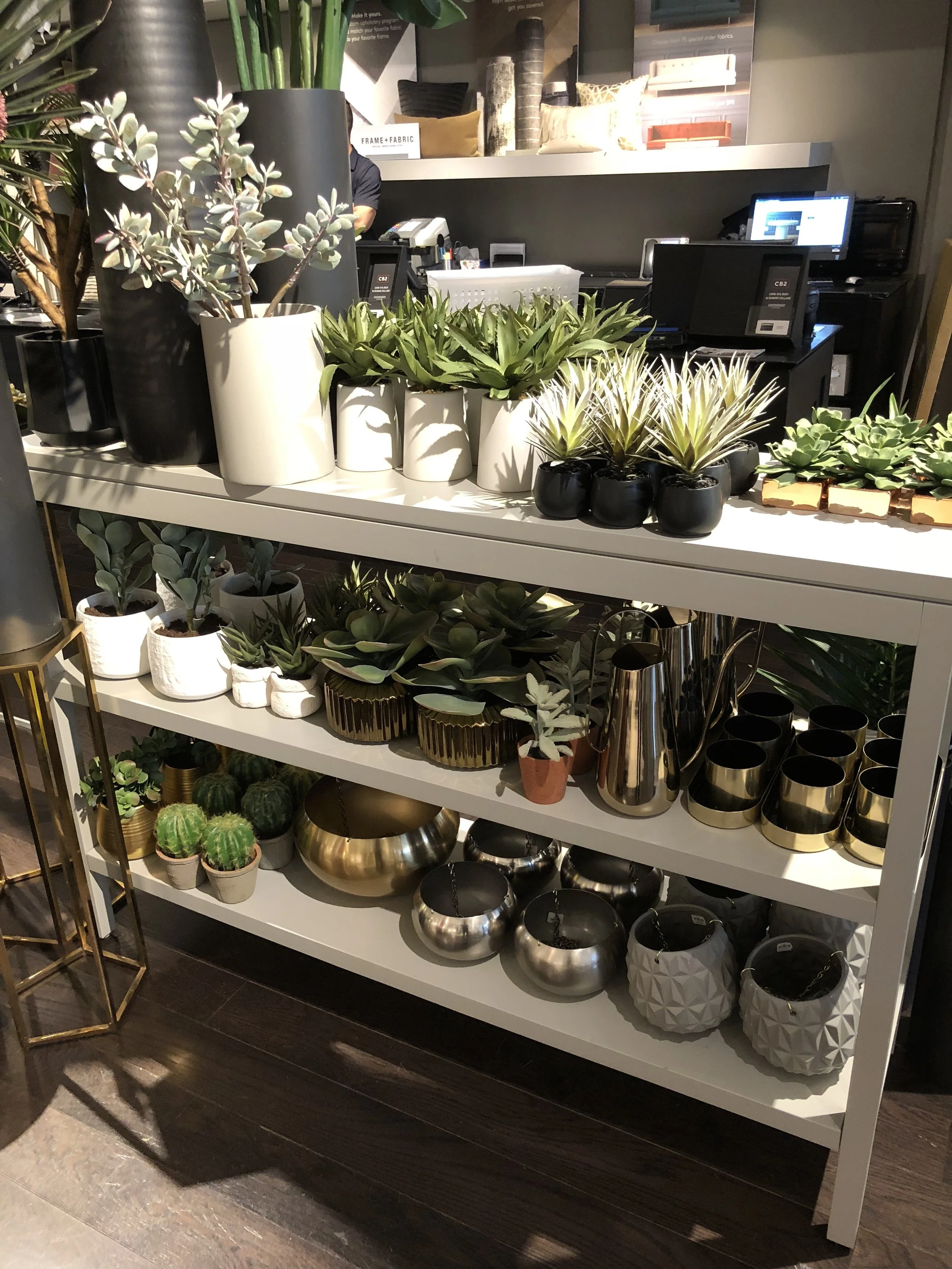 Table - Botanicals - 2.jpg