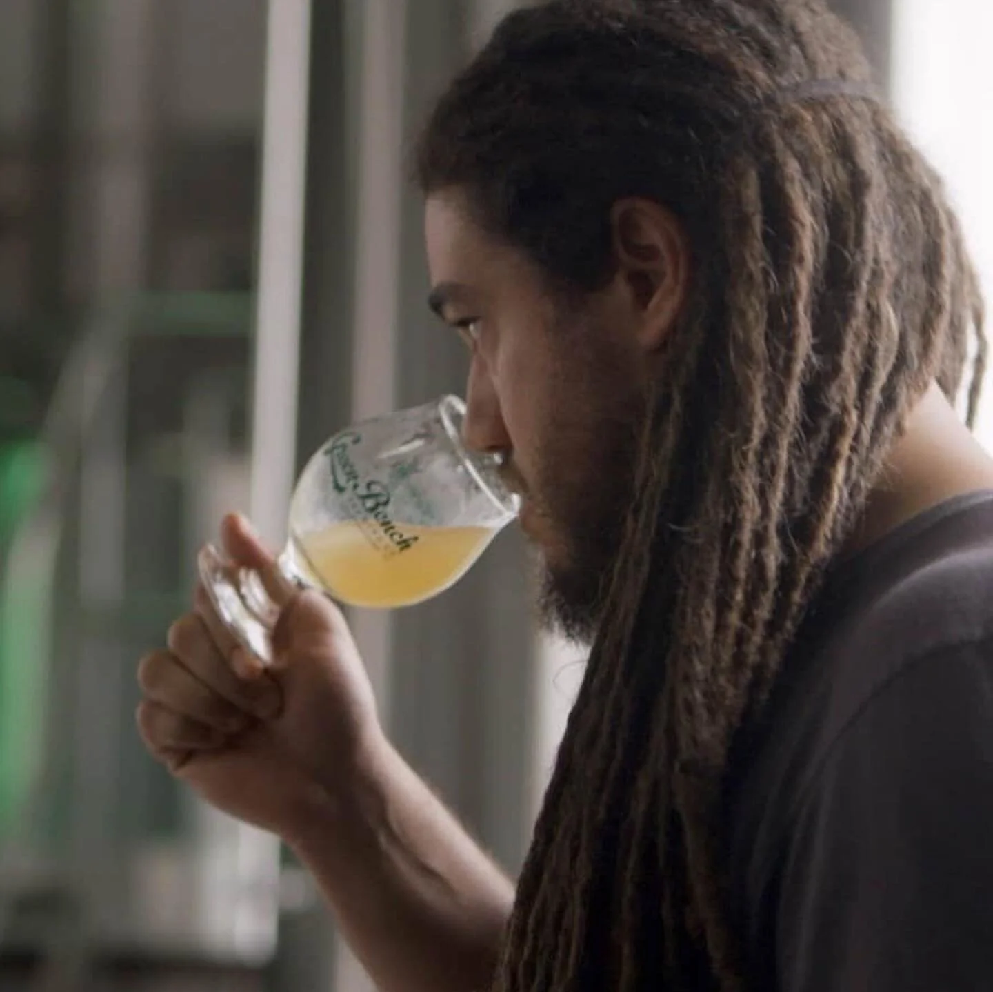 Had a great day today hanging at @greenbenchbrewing with the one and only @khrispyboi, Khris Johnson. We learned so much about the local beer scene and about the science and passion behind the beers they produce. Plus we got to try some seriously del