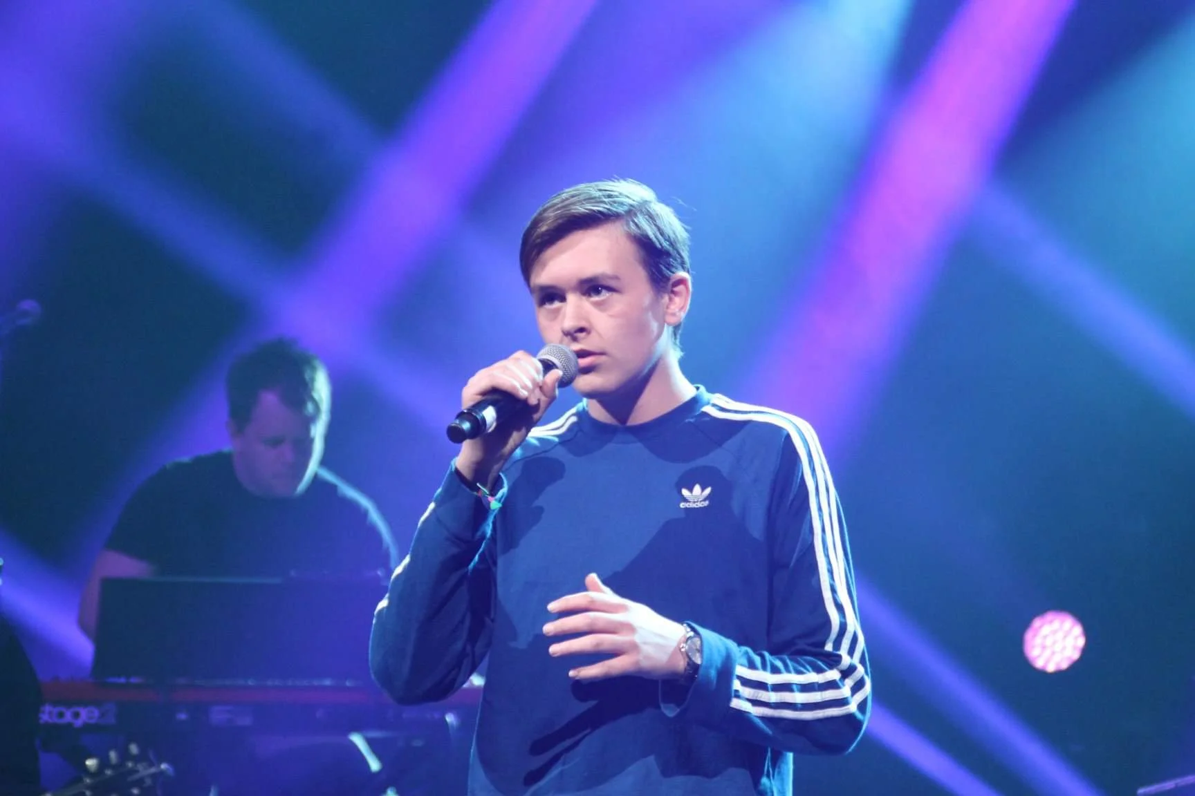SINDRE_LIVE.jpg
