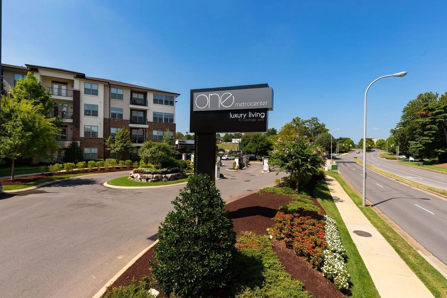 One Metro Center parking lot