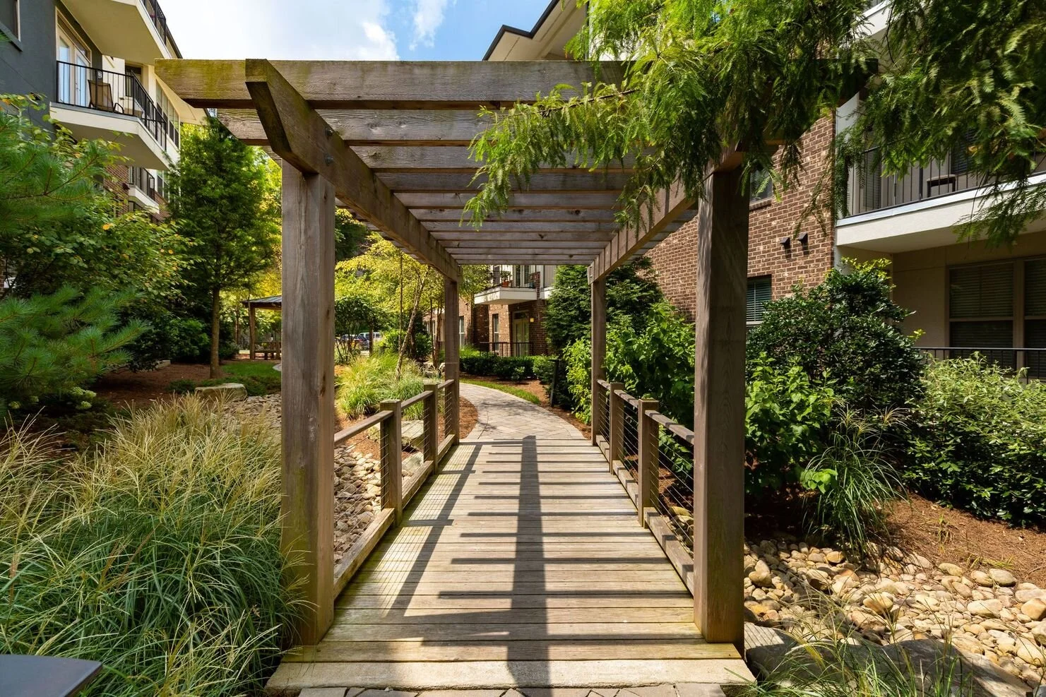 One Metro Center pathway