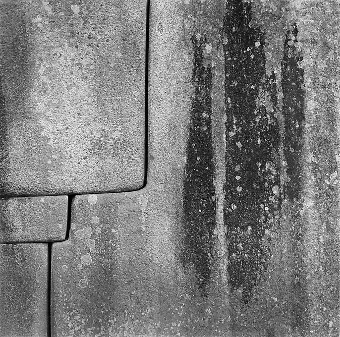 stone wall
